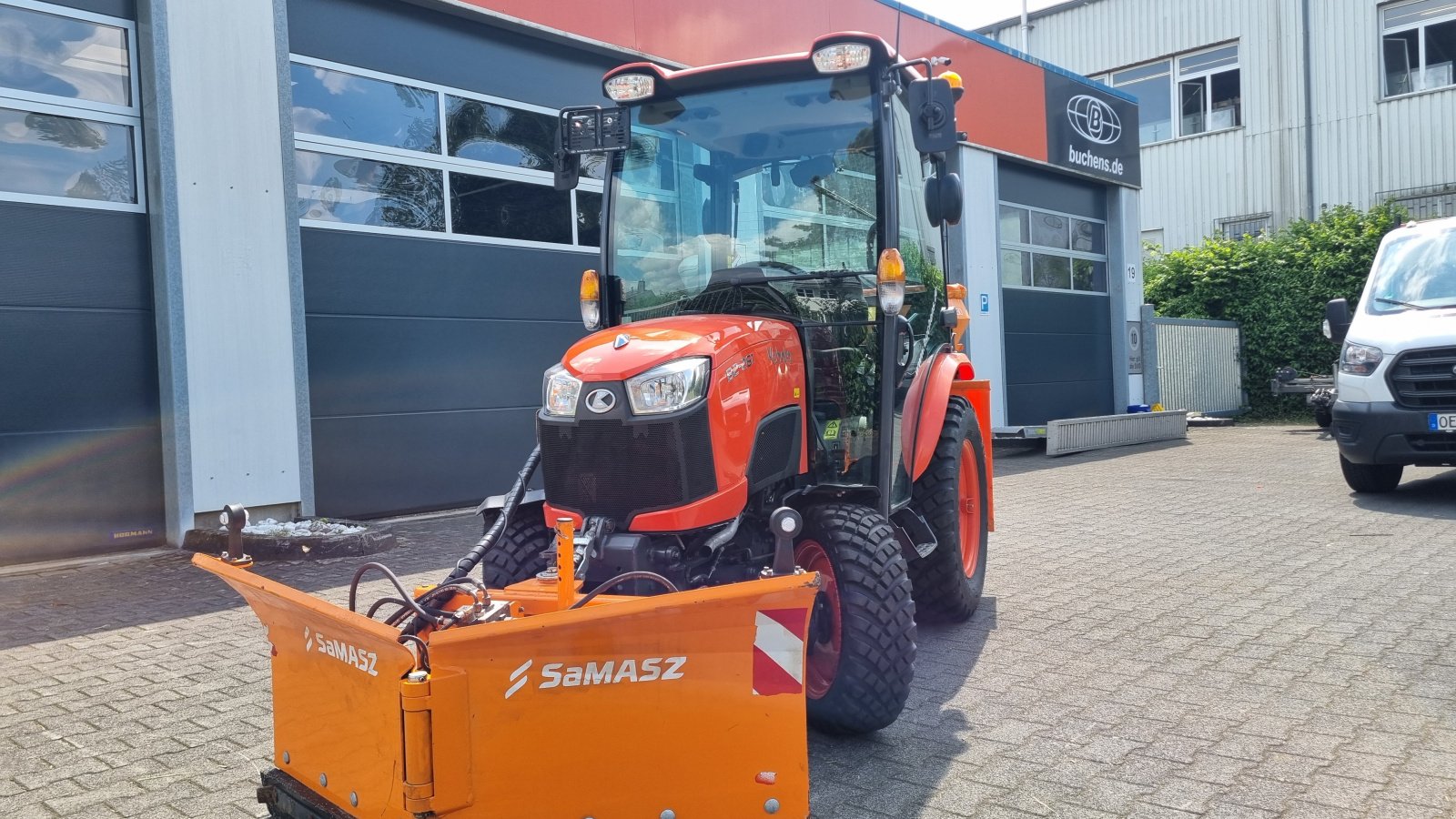 Kommunaltraktor za tip Kubota B2-261 Winterdienst, Gebrauchtmaschine u Olpe (Slika 3)