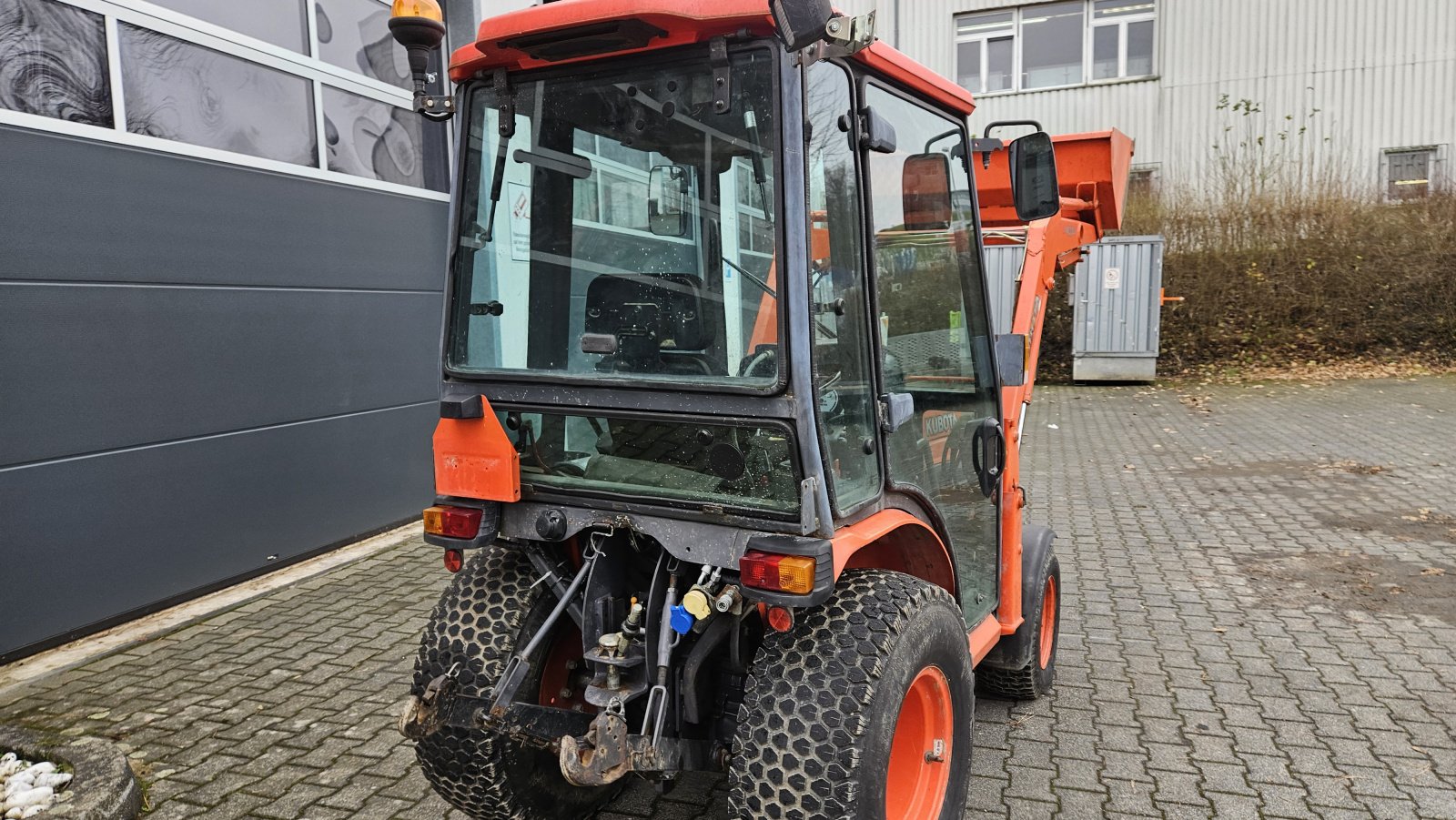 Kommunaltraktor typu Kubota B2230 CAB, Gebrauchtmaschine v Olpe (Obrázok 14)