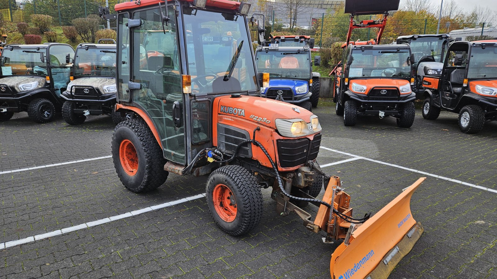 Kommunaltraktor of the type Kubota B2230, Gebrauchtmaschine in Olpe (Picture 2)