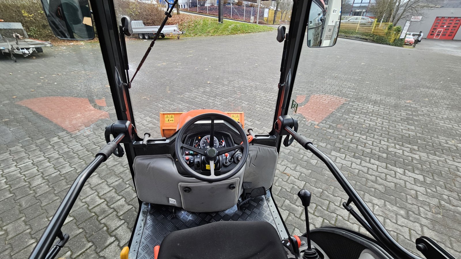 Kommunaltraktor typu Kubota BX 231 CAB Winterdienst, Gebrauchtmaschine w Olpe (Zdjęcie 16)