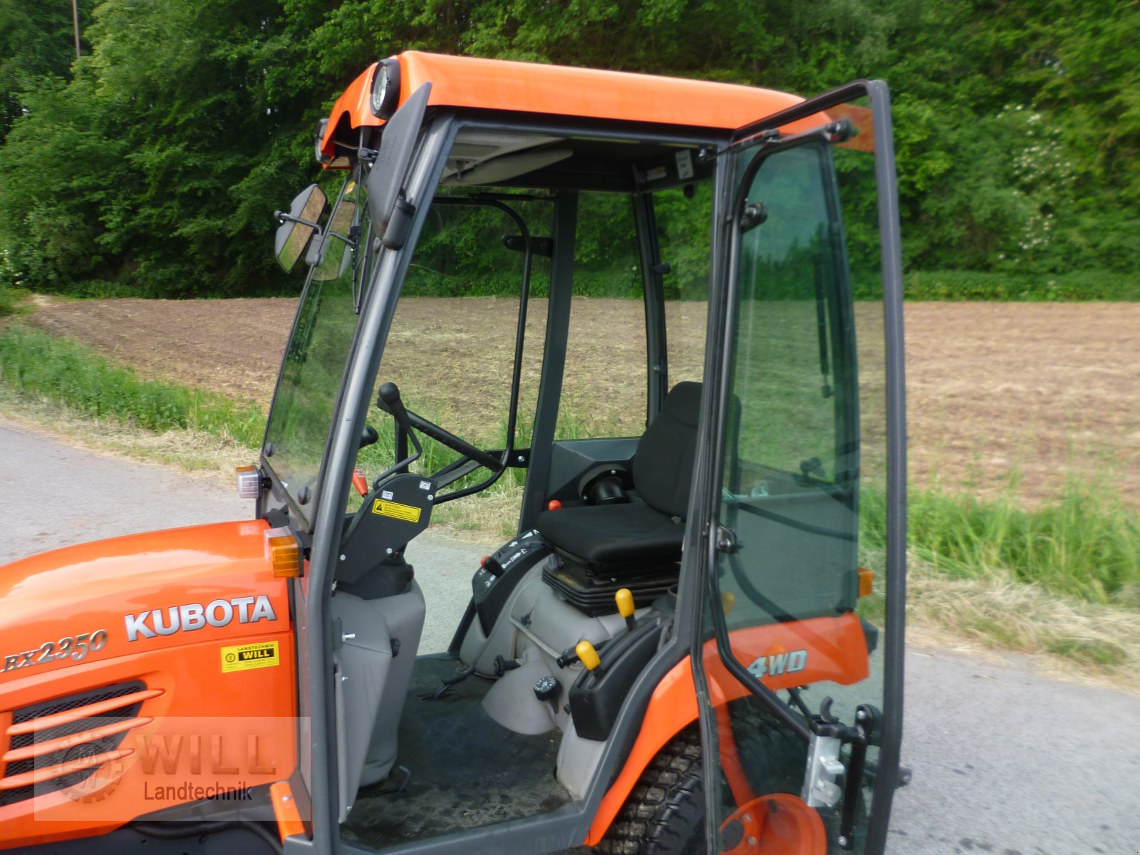 Kommunaltraktor typu Kubota BX 2350, Gebrauchtmaschine w Rudendorf (Zdjęcie 4)