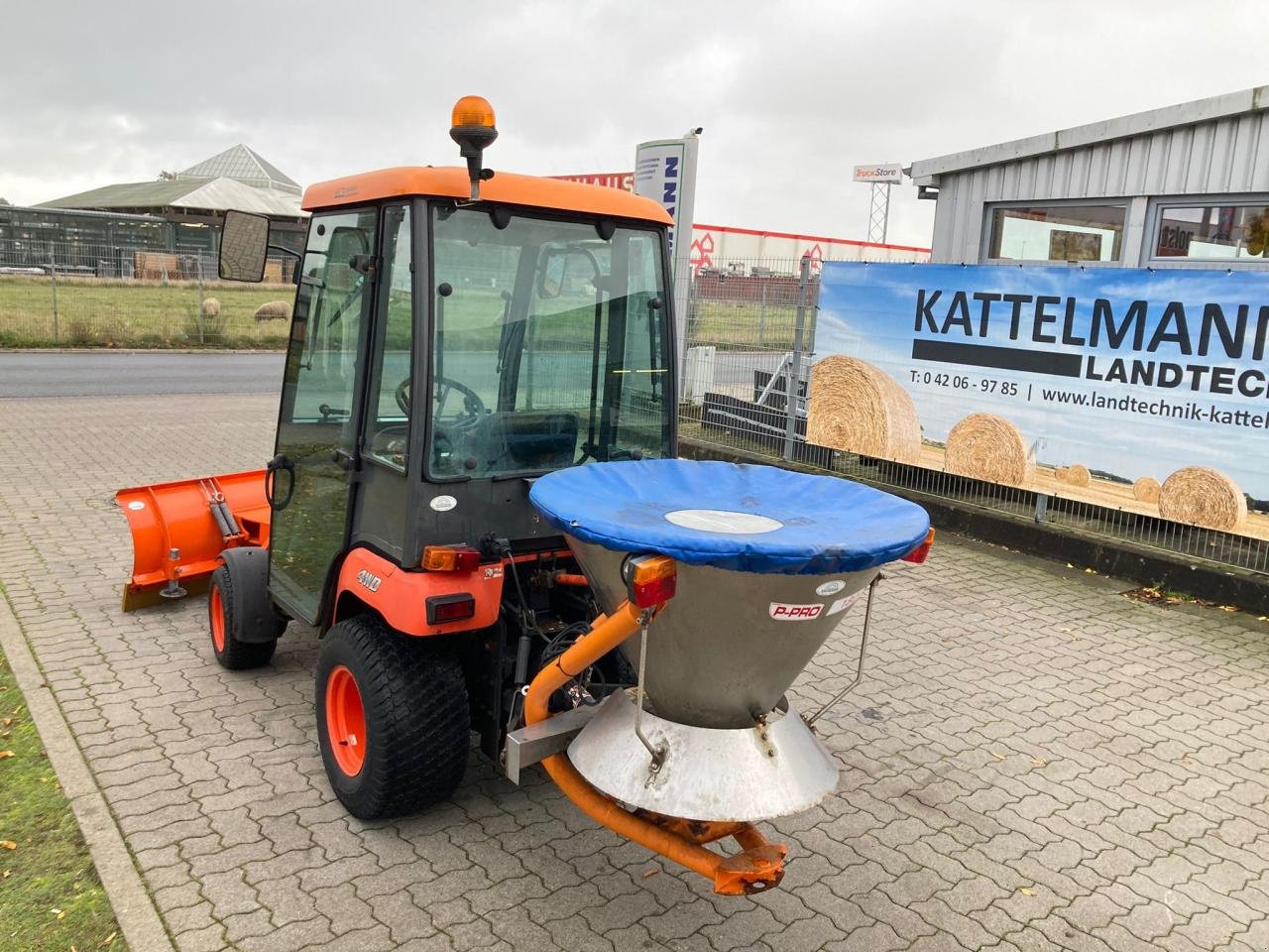 Kommunaltraktor del tipo Kubota BX 2350, Gebrauchtmaschine In Stuhr (Immagine 4)