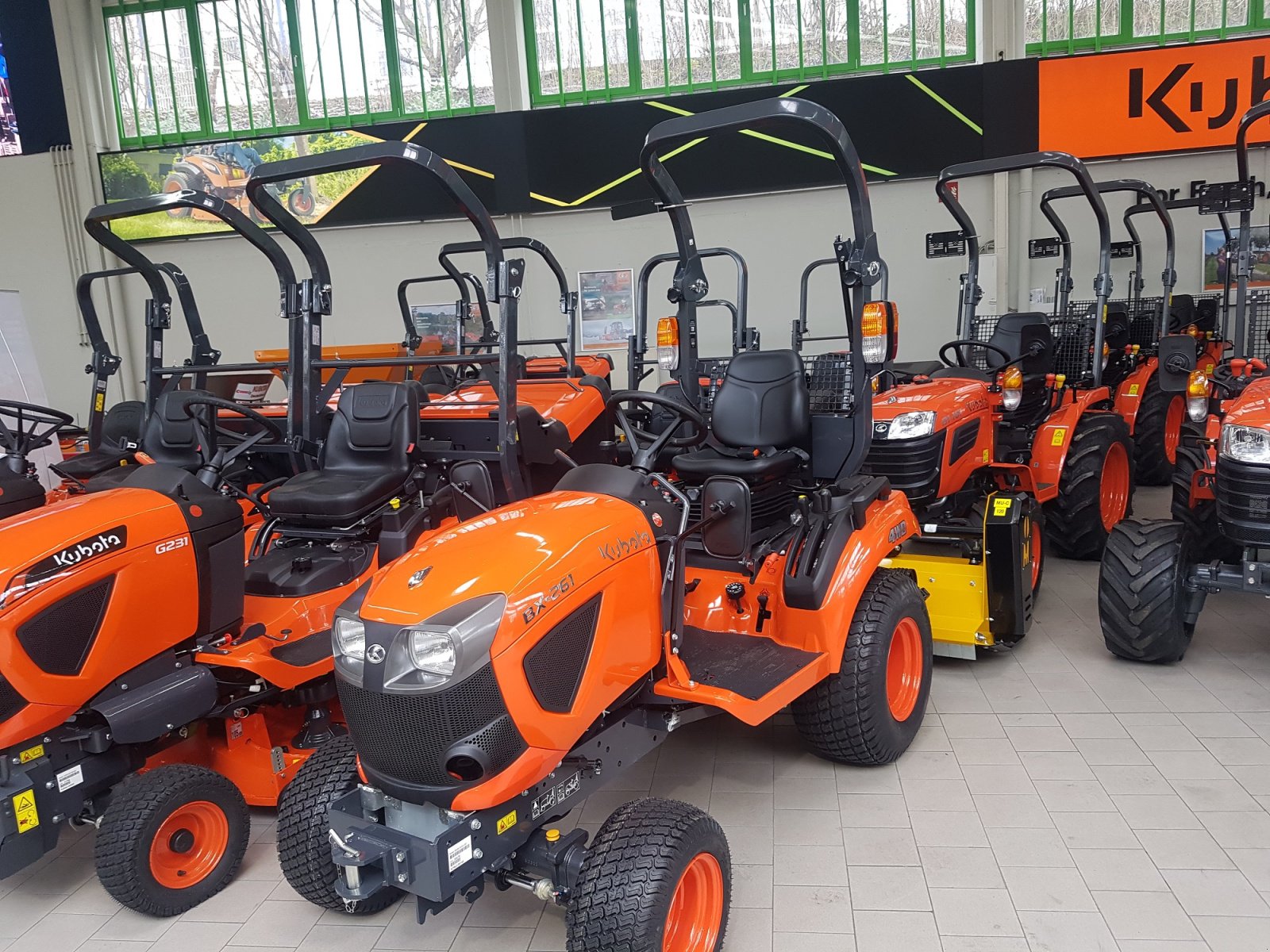 Kommunaltraktor του τύπου Kubota BX 261  ab 0,99%, Neumaschine σε Olpe (Φωτογραφία 2)