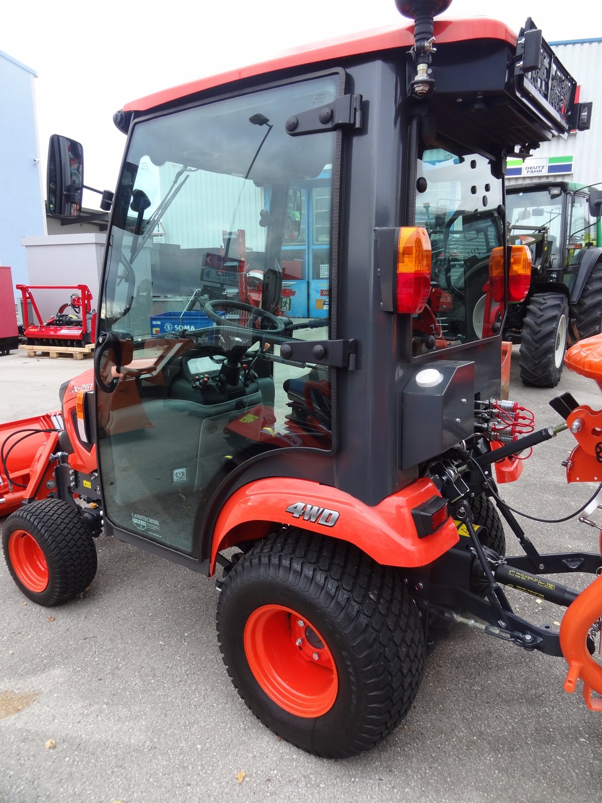 Kommunaltraktor van het type Kubota BX 261 CAB, Neumaschine in St.Andrä-Wördern (Foto 12)