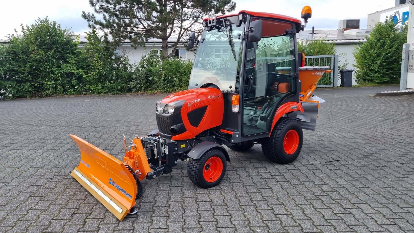 Kommunaltraktor typu Kubota BX 261 Winterdienst, Neumaschine w Olpe (Zdjęcie 11)