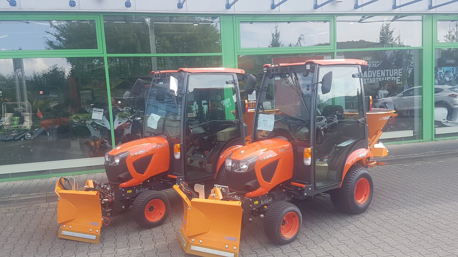 Kommunaltraktor typu Kubota BX231 CAB, Neumaschine w Olpe (Zdjęcie 9)