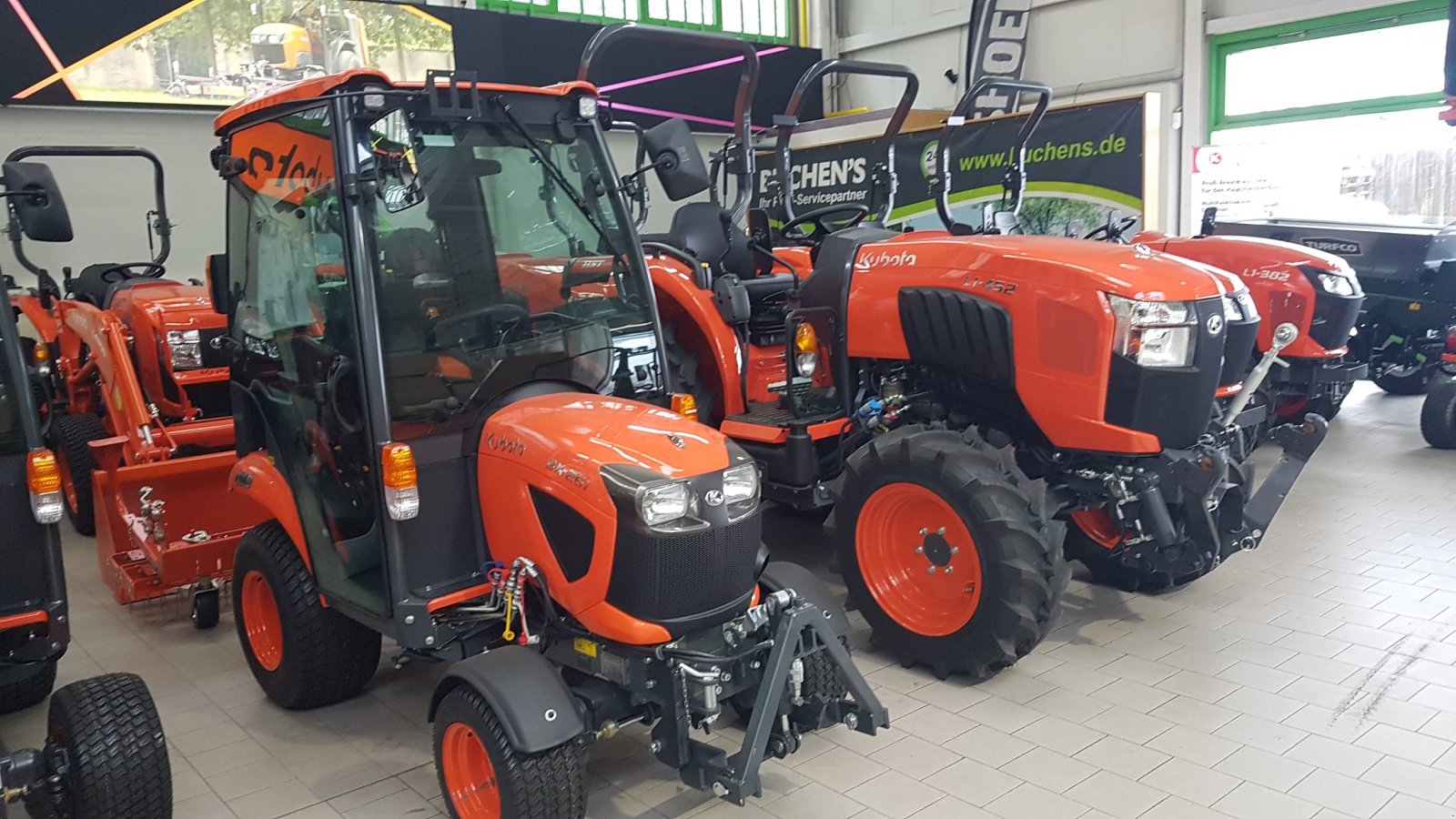 Kommunaltraktor typu Kubota BX261 CAB, Neumaschine w Olpe (Zdjęcie 5)