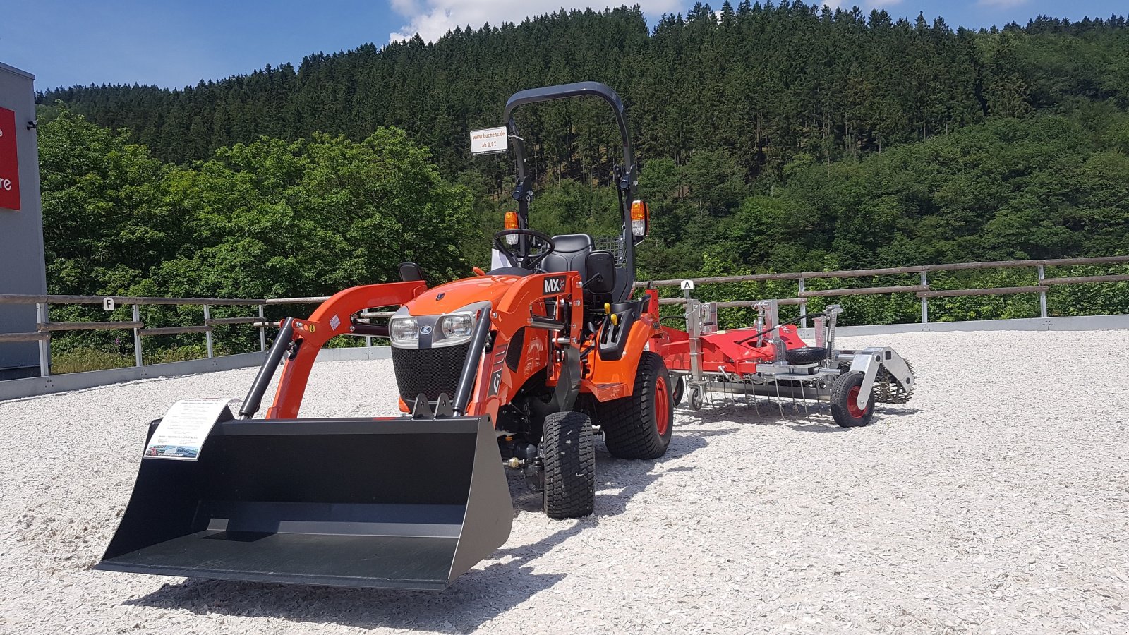 Kommunaltraktor typu Kubota BX261 incl Frontlader ab 0,99%, Neumaschine w Olpe (Zdjęcie 3)