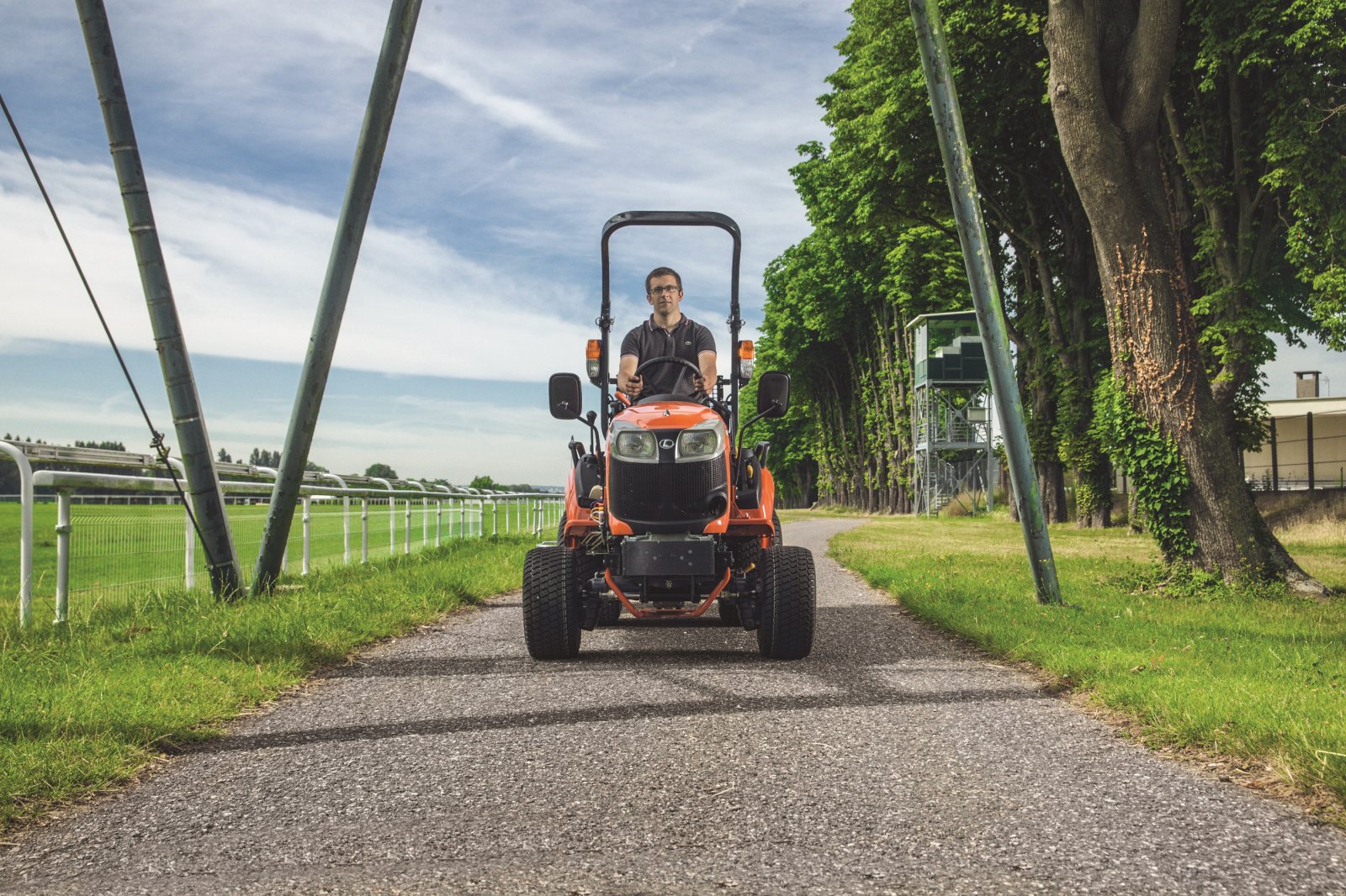 Kommunaltraktor a típus Kubota BX261 incl Frontlader ab 0,99%, Neumaschine ekkor: Olpe (Kép 9)