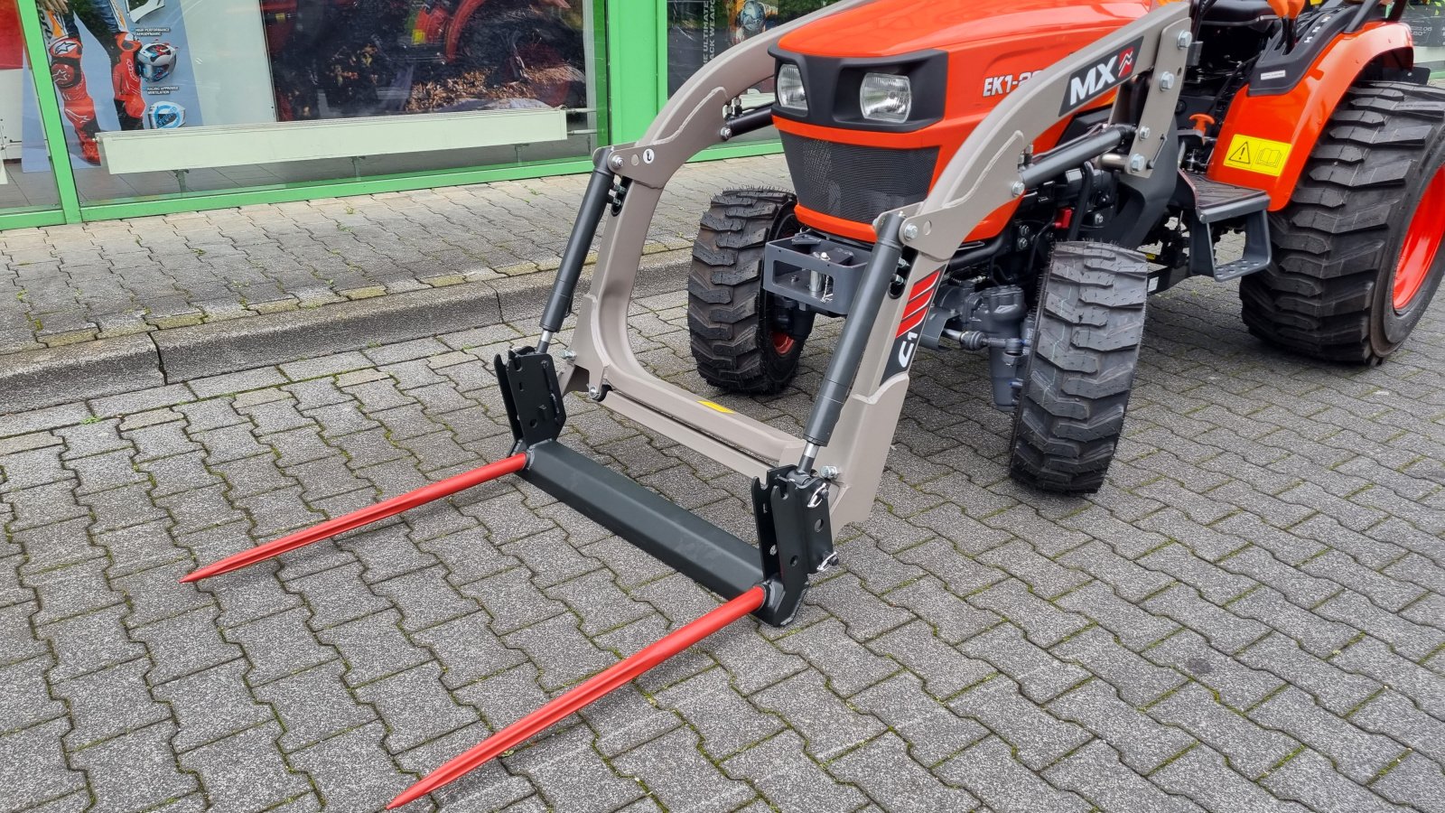 Kommunaltraktor Türe ait Kubota EK1-261 Frontlader, Neumaschine içinde Olpe (resim 10)