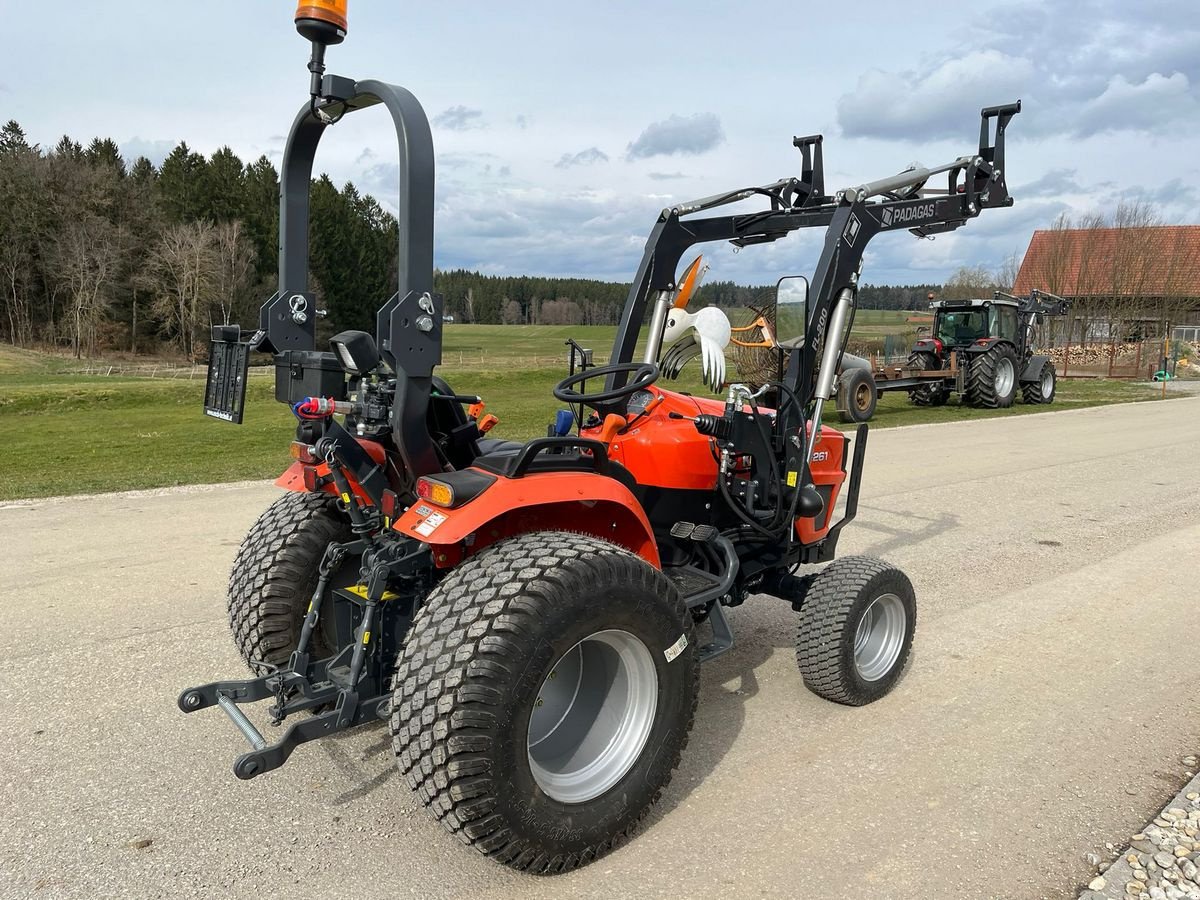 Kommunaltraktor del tipo Kubota EK1-261, Neumaschine In NATTERNBACH (Immagine 3)