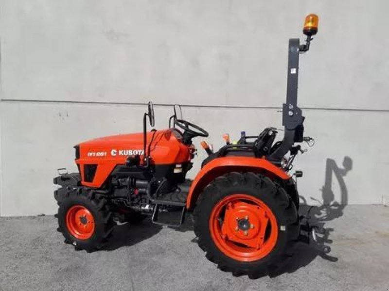 Kommunaltraktor typu Kubota EK1-261, Neumaschine w NATTERNBACH (Zdjęcie 8)