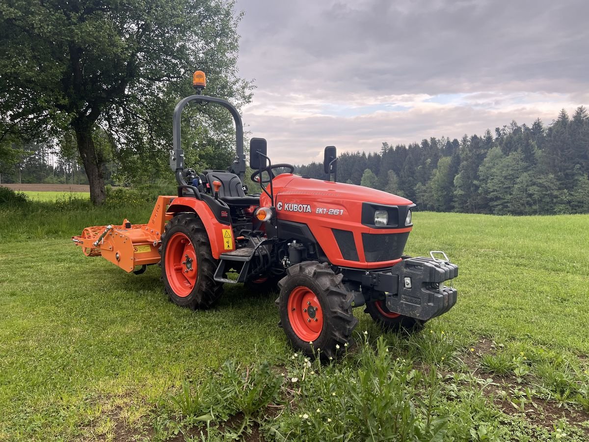 Kommunaltraktor a típus Kubota EK1-261, Vorführmaschine ekkor: NATTERNBACH (Kép 5)