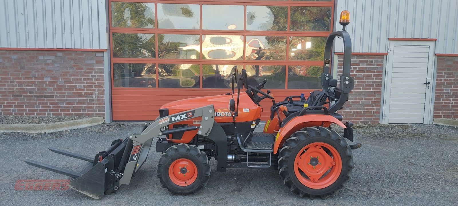 Kommunaltraktor typu Kubota EK1-261, Gebrauchtmaschine v Suhlendorf (Obrázok 1)