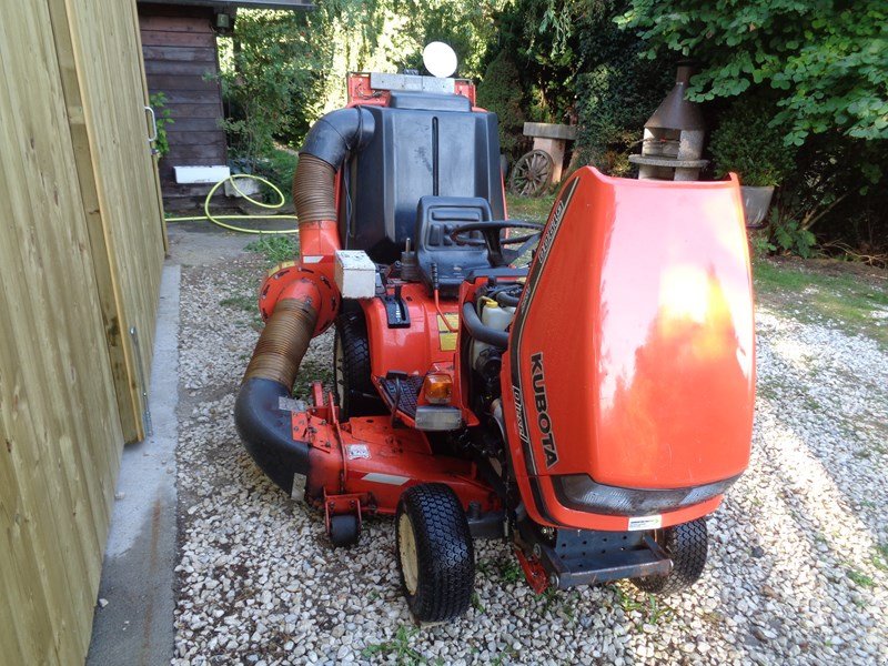 Kommunaltraktor des Typs Kubota G 1900 S, Gebrauchtmaschine in La Conversion (Bild 10)