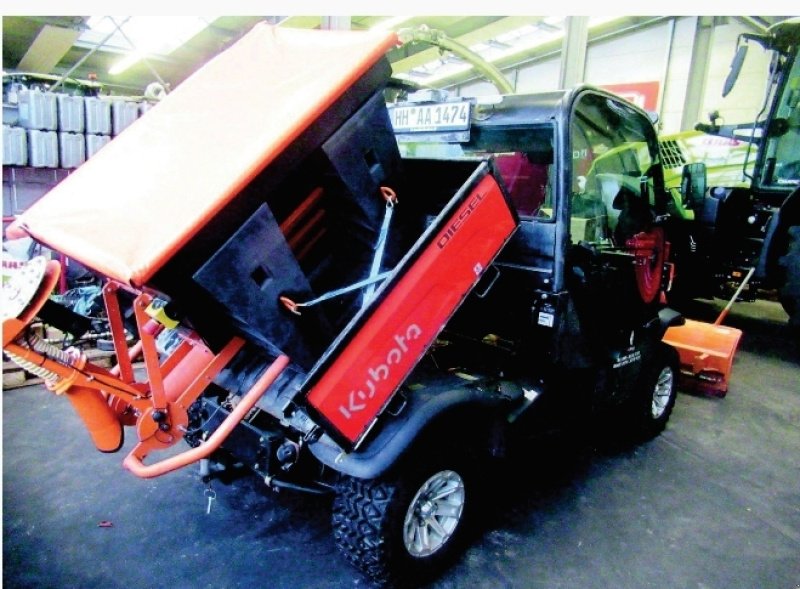 Kommunaltraktor del tipo Kubota KUBOTA RTV X-1110 4x4 Mehrzweckfahrzeug Schneepflug Salzstreuer, Gebrauchtmaschine en Palling (Imagen 2)