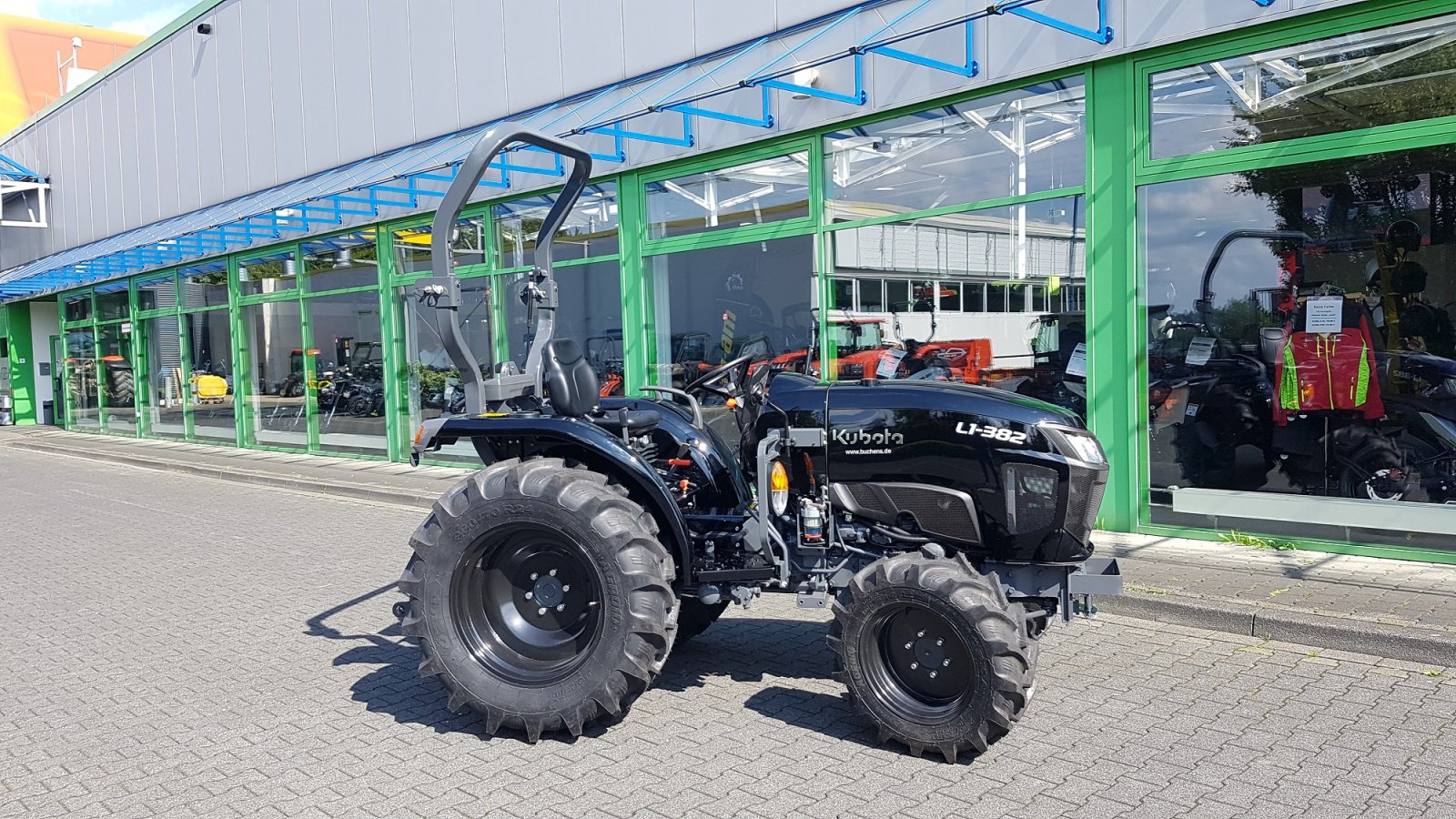 Kommunaltraktor des Typs Kubota L1-382 ab 0,99%, Neumaschine in Olpe (Bild 11)