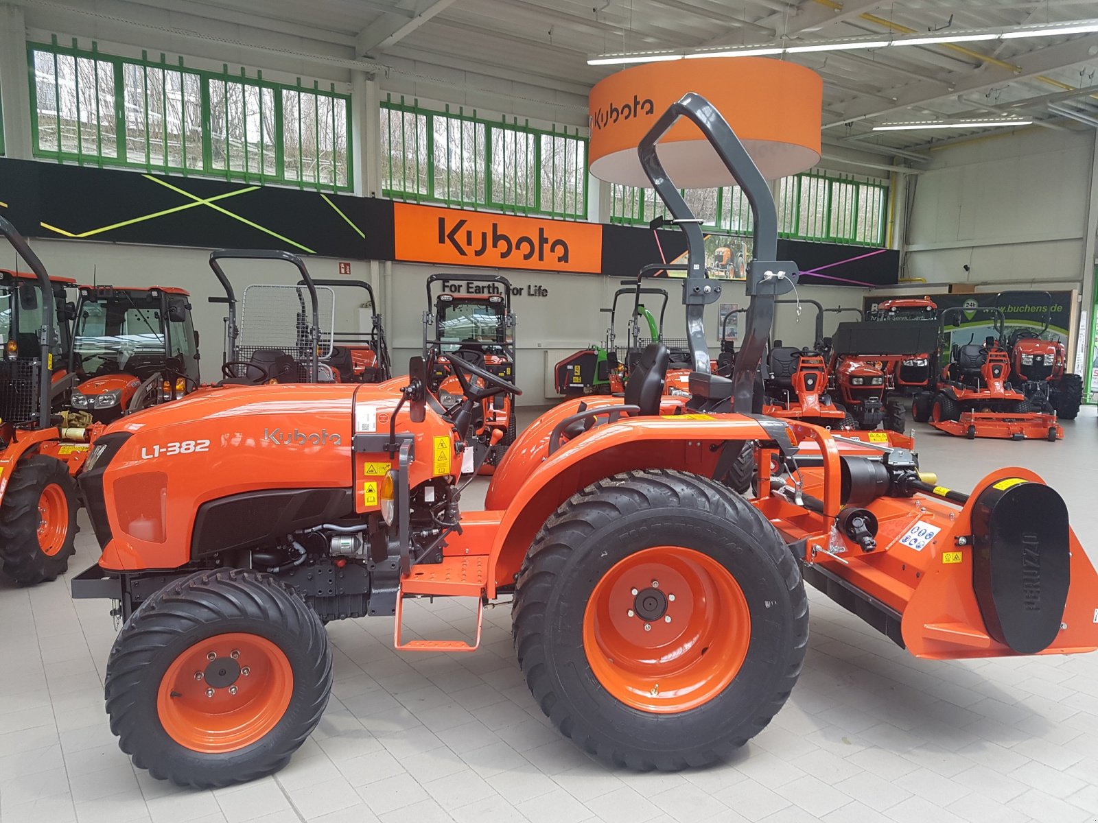 Kommunaltraktor του τύπου Kubota L1-382 H ab 0,99%, Neumaschine σε Olpe (Φωτογραφία 1)