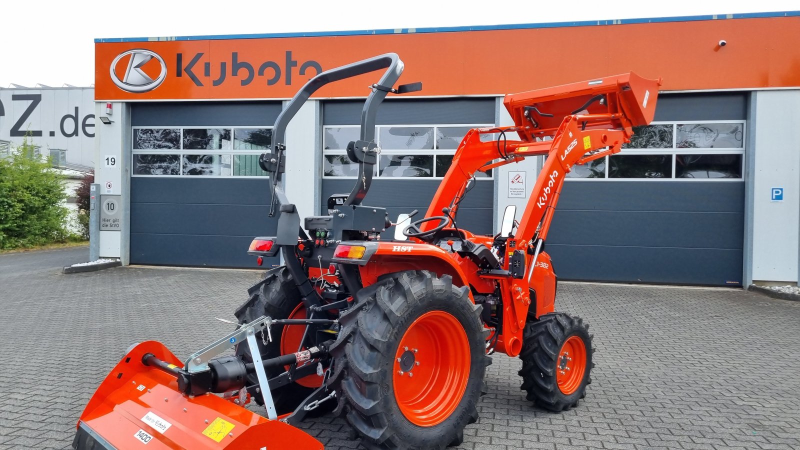 Kommunaltraktor tipa Kubota L1-382 H  Demo ab 0,99%, Neumaschine u Olpe (Slika 10)