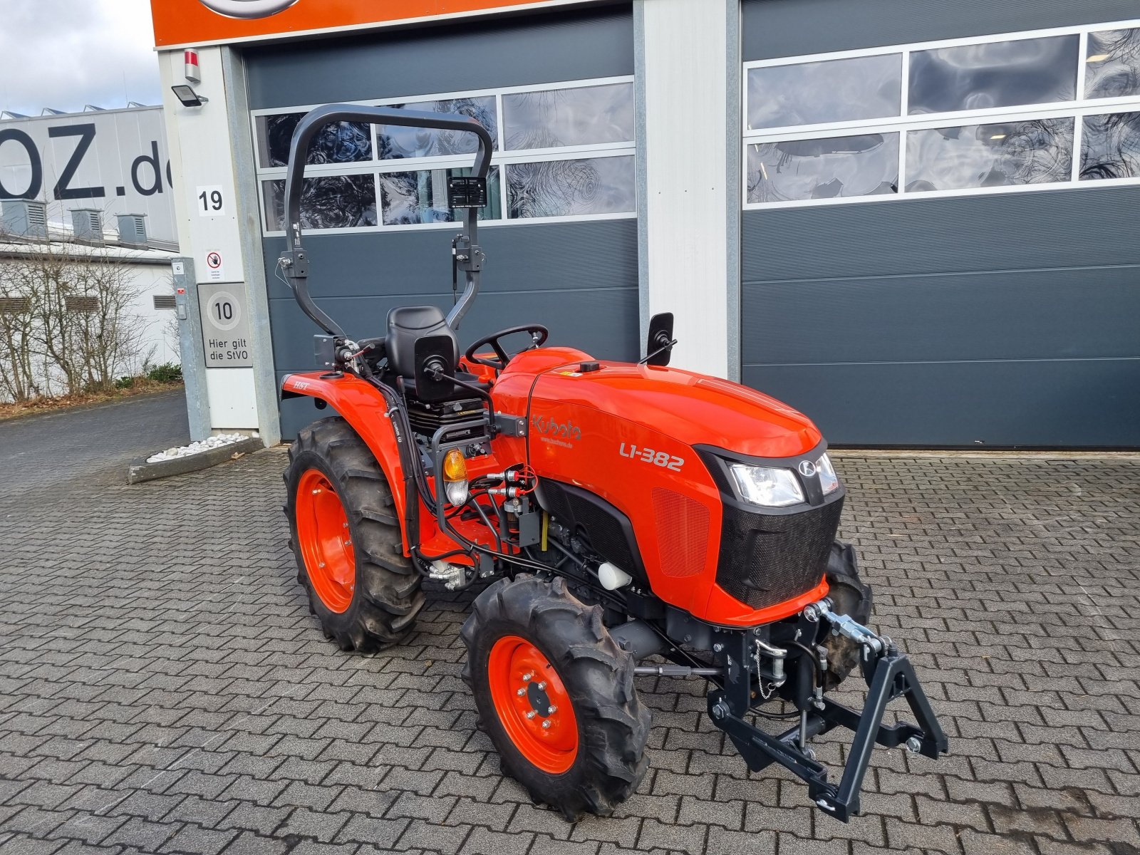 Kommunaltraktor Türe ait Kubota L1-382 HST, Gebrauchtmaschine içinde Olpe (resim 3)