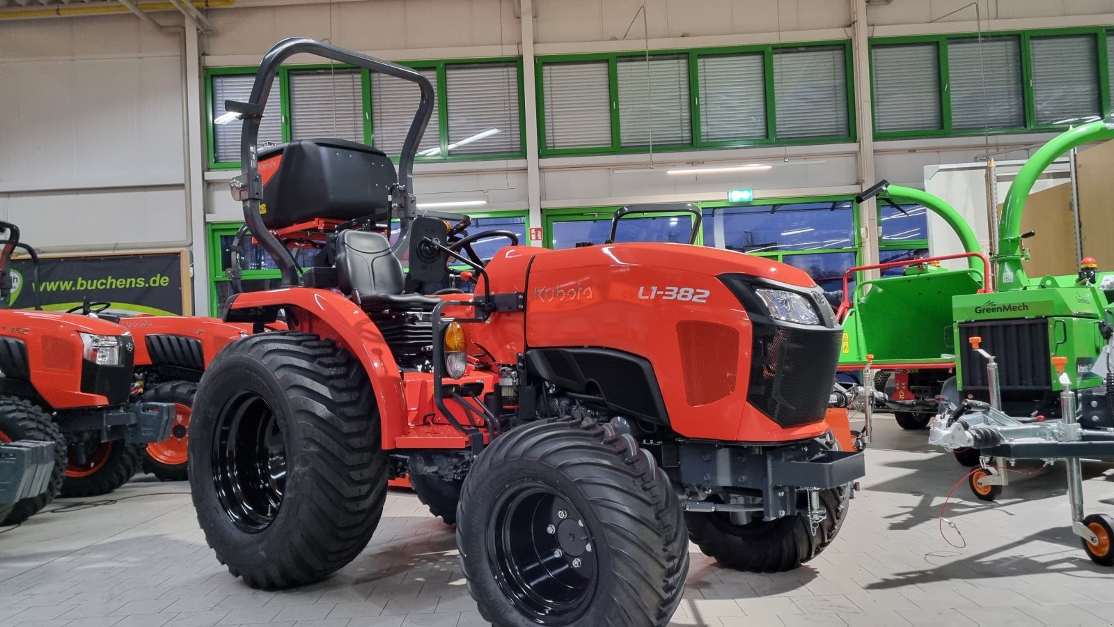 Kommunaltraktor tipa Kubota L1-382D ab 0,99%, Neumaschine u Olpe (Slika 10)