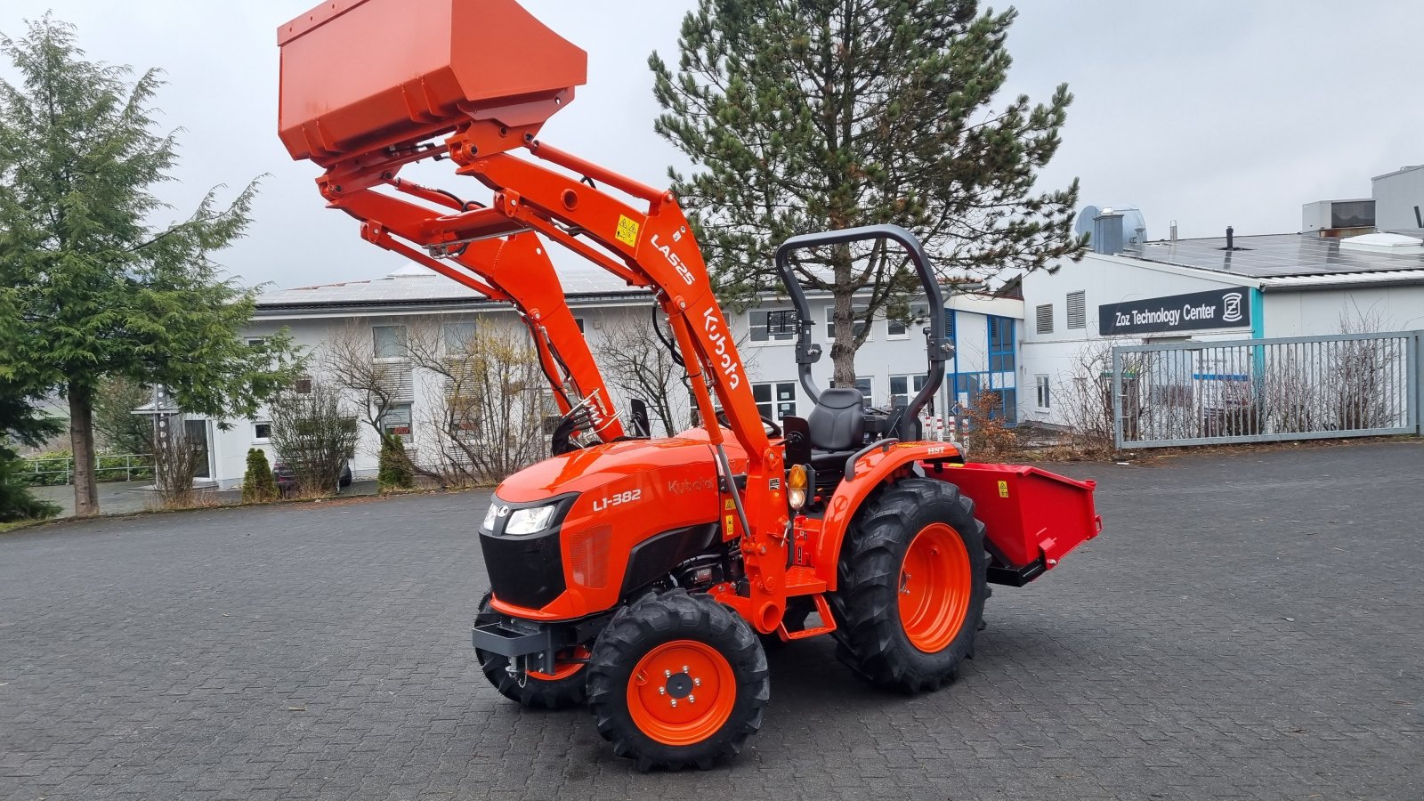 Kommunaltraktor del tipo Kubota L1-382H incl Frontlader ab 0,99%, Neumaschine en Olpe (Imagen 16)