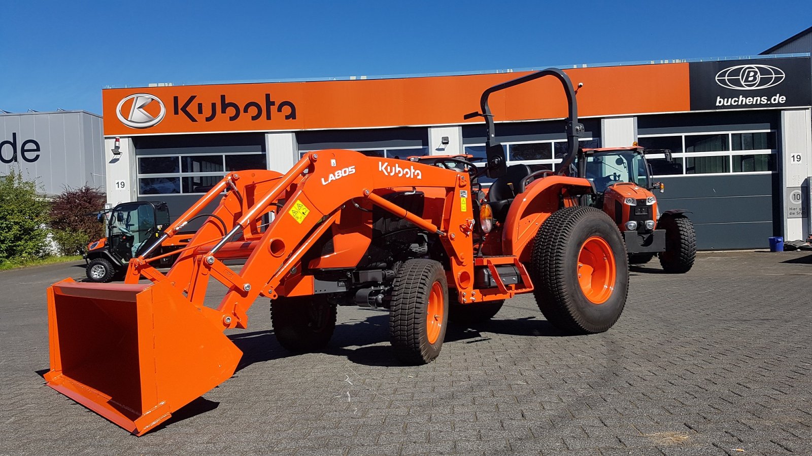 Kommunaltraktor of the type Kubota L1-452 ab 0,99 % Finanzierung, Neumaschine in Olpe (Picture 8)