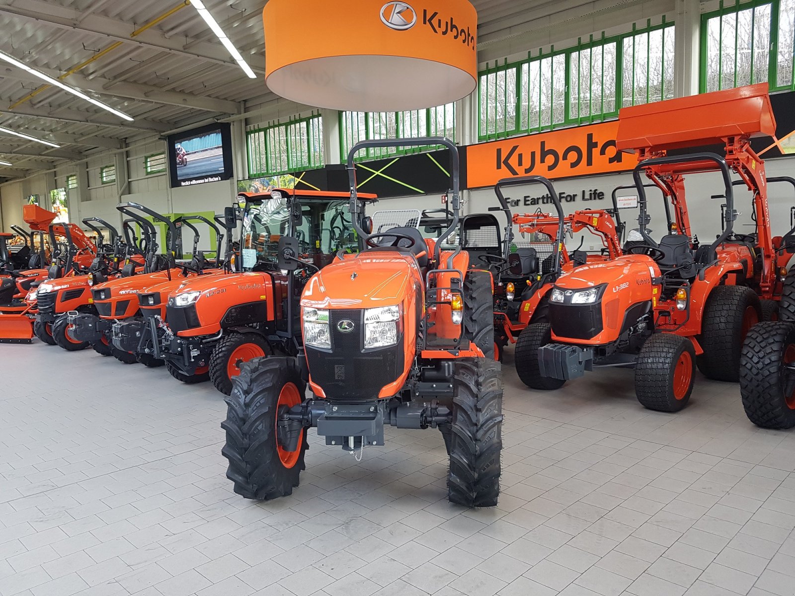 Kommunaltraktor des Typs Kubota L1-452 ab 0,99 % Finanzierung, Neumaschine in Olpe (Bild 2)