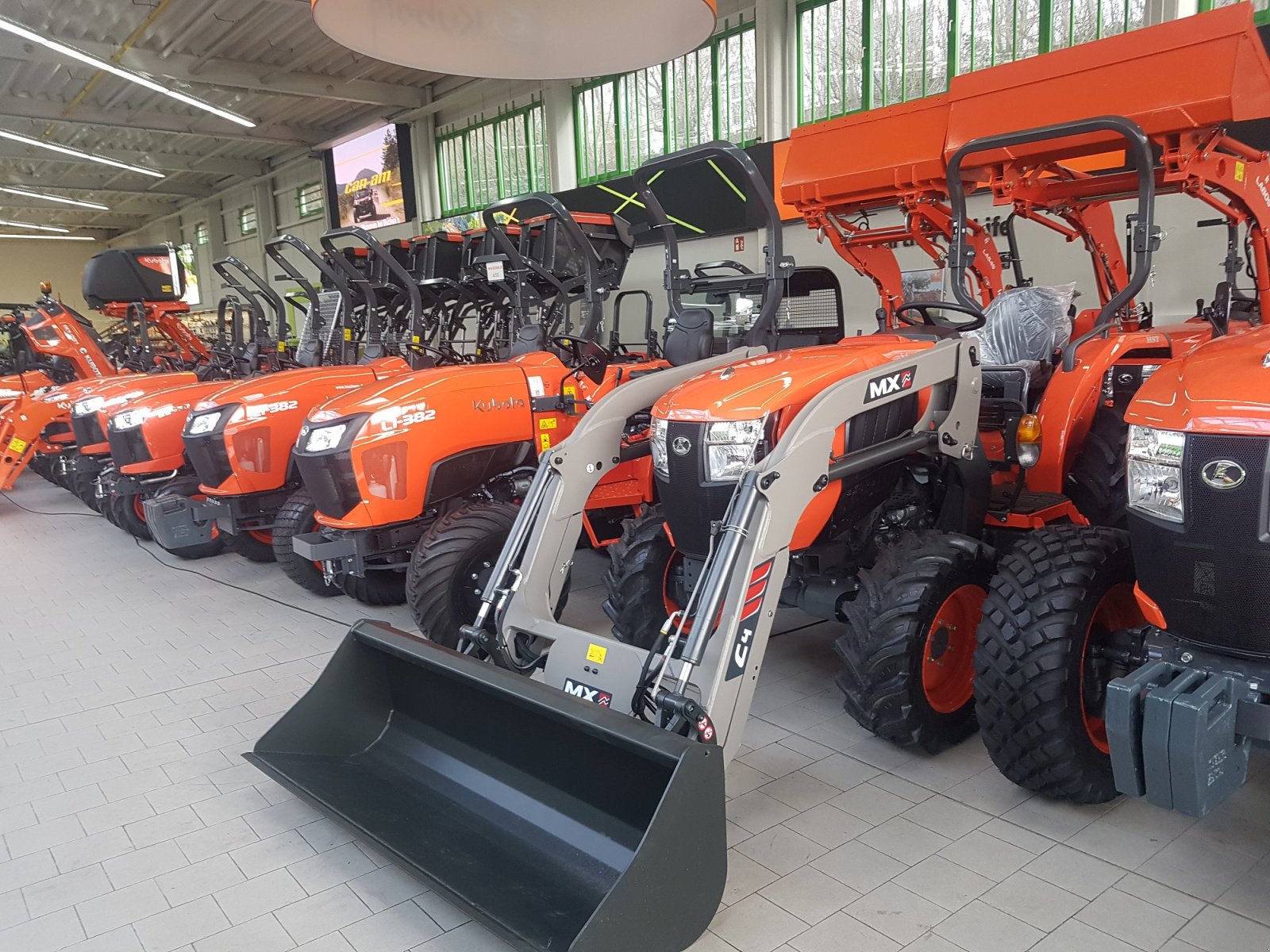 Kommunaltraktor a típus Kubota L1-452 D ab 0,99%, Neumaschine ekkor: Olpe (Kép 7)