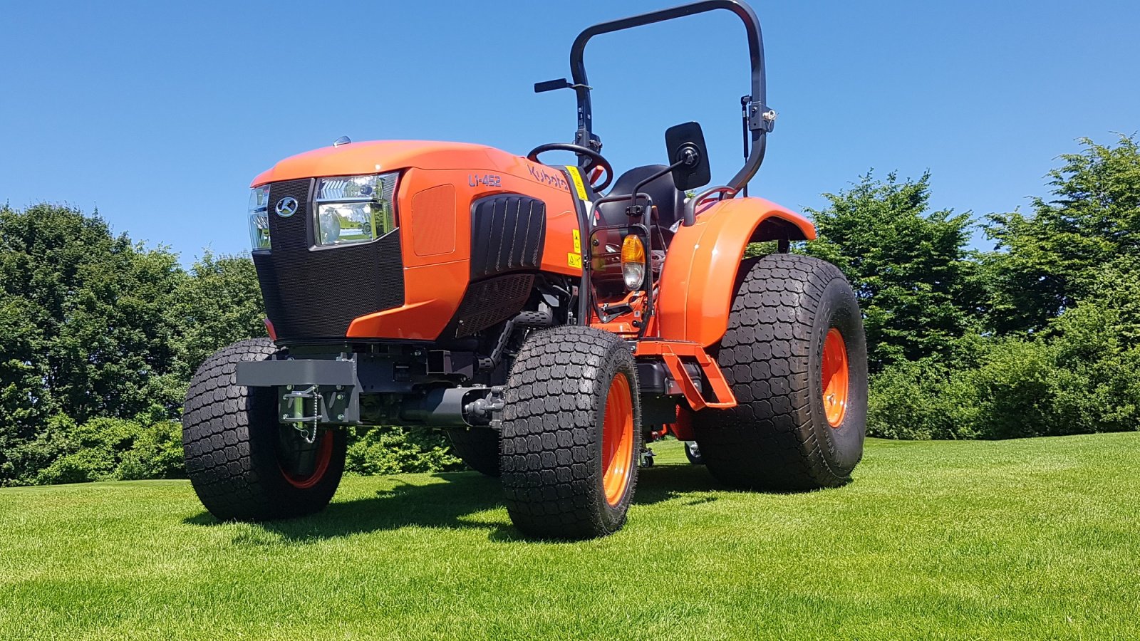 Kommunaltraktor typu Kubota L1-452 D ab 0,99%, Neumaschine w Olpe (Zdjęcie 9)