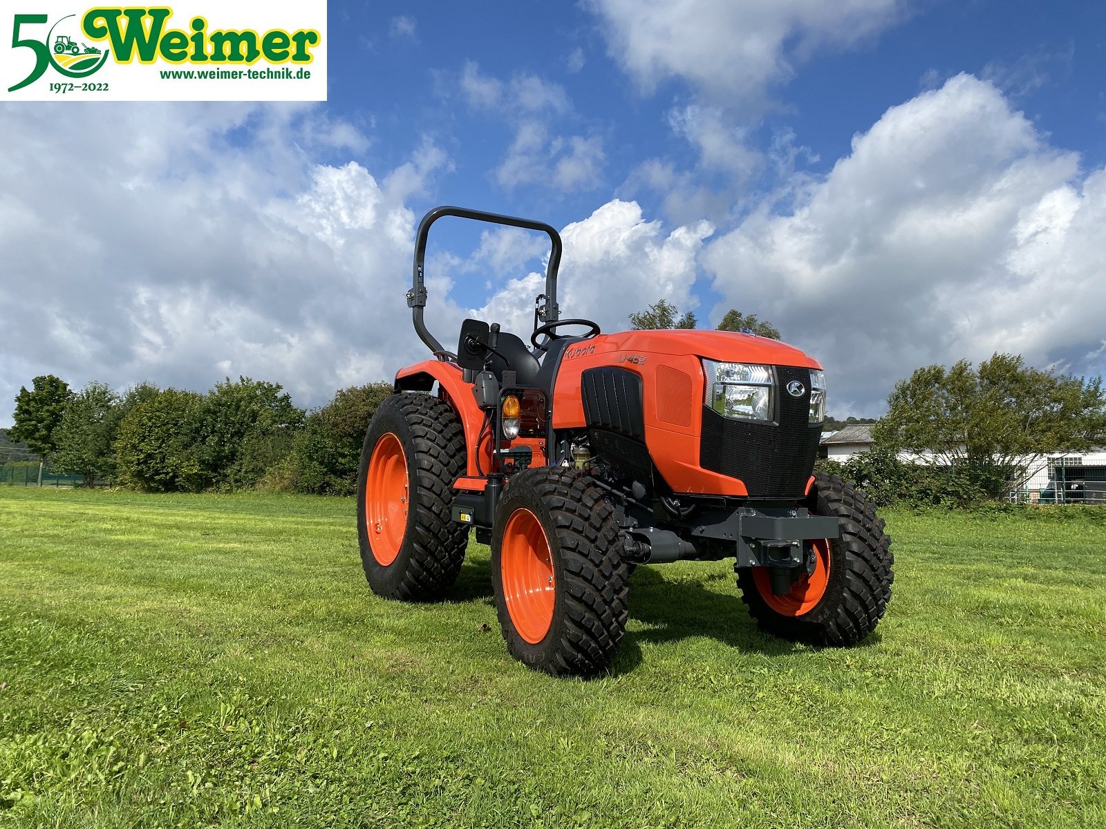 Kommunaltraktor des Typs Kubota L1-452 DHW, Neumaschine in Lollar, Ruttershausen (Bild 1)