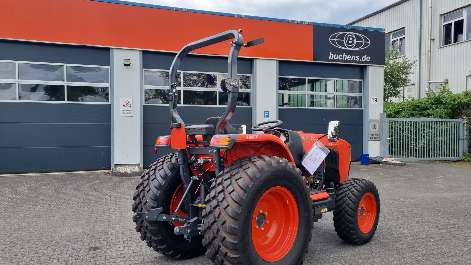 Kommunaltraktor Türe ait Kubota L1-452 Hydrostat ab 0,99% Finanzierung, Neumaschine içinde Olpe (resim 4)