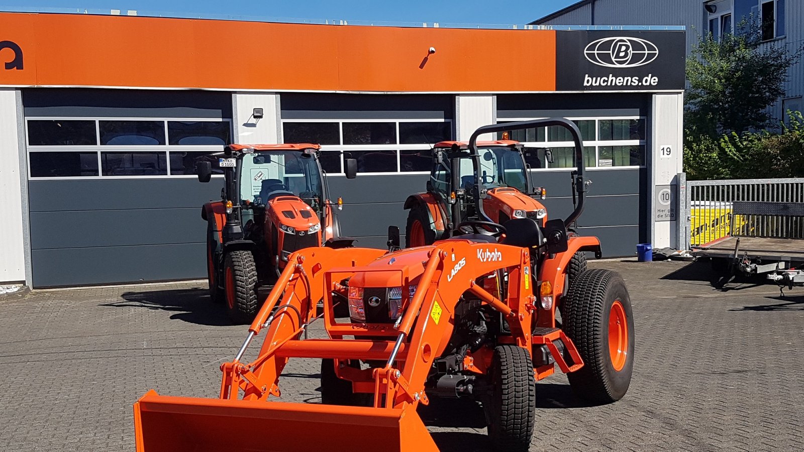 Kommunaltraktor типа Kubota L1-452 incl Frontlader ab 0,99% Finanzierung, Neumaschine в Olpe (Фотография 7)