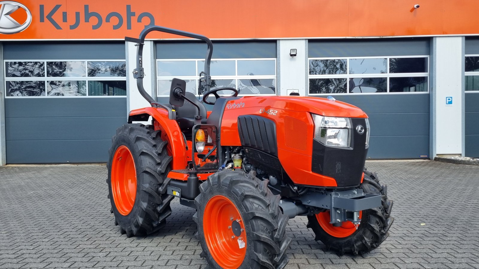 Kommunaltraktor des Typs Kubota L1-452D ab 0,99% Finanzierung, Neumaschine in Olpe (Bild 1)