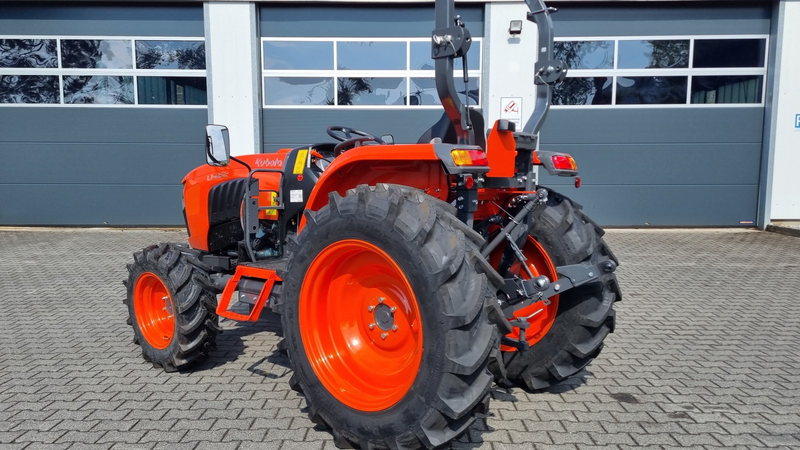 Kommunaltraktor typu Kubota L1-452D ab 0,99% Finanzierung, Neumaschine w Olpe (Zdjęcie 13)