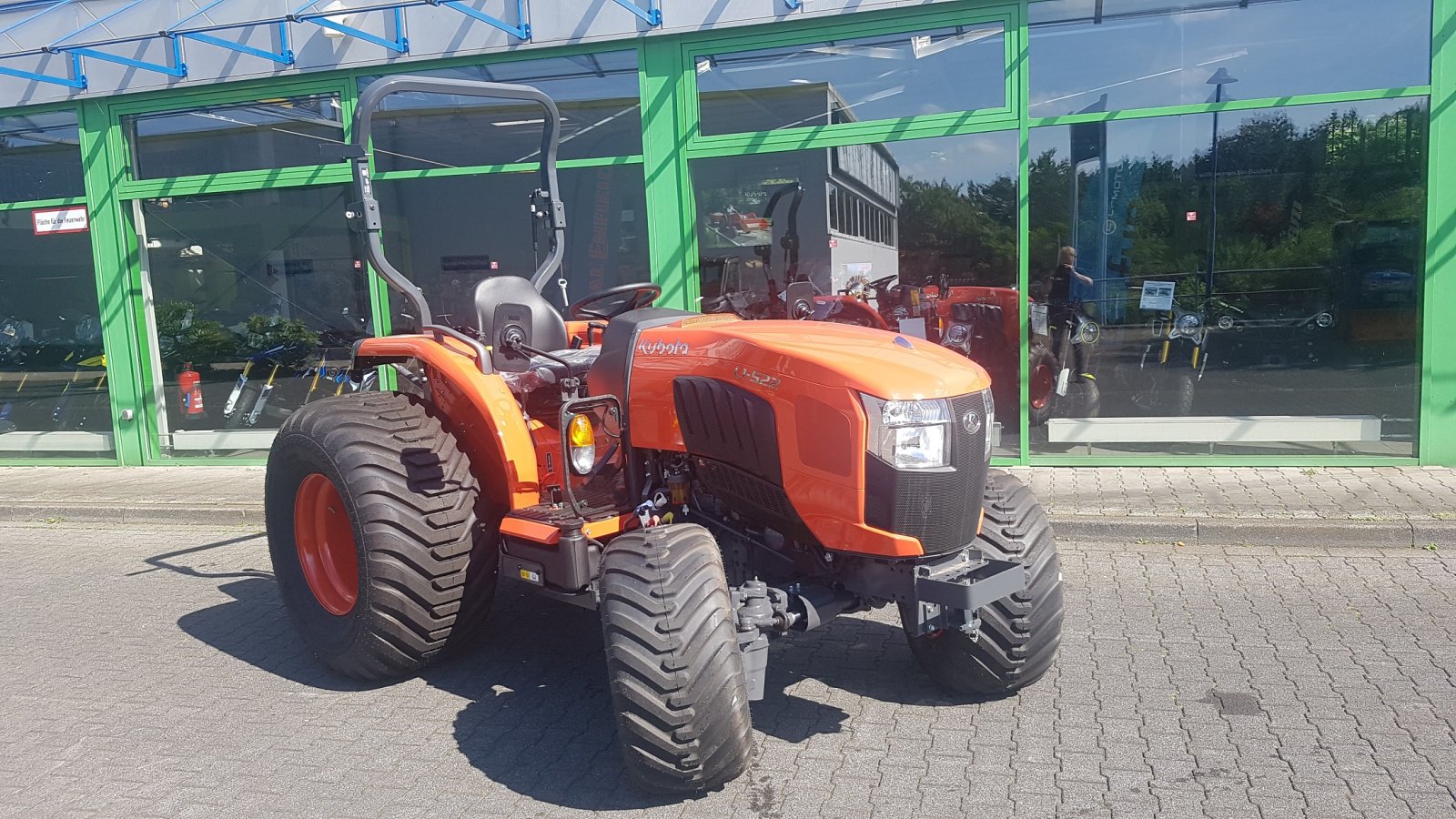 Kommunaltraktor от тип Kubota L1-522 ROPS, Neumaschine в Olpe (Снимка 4)