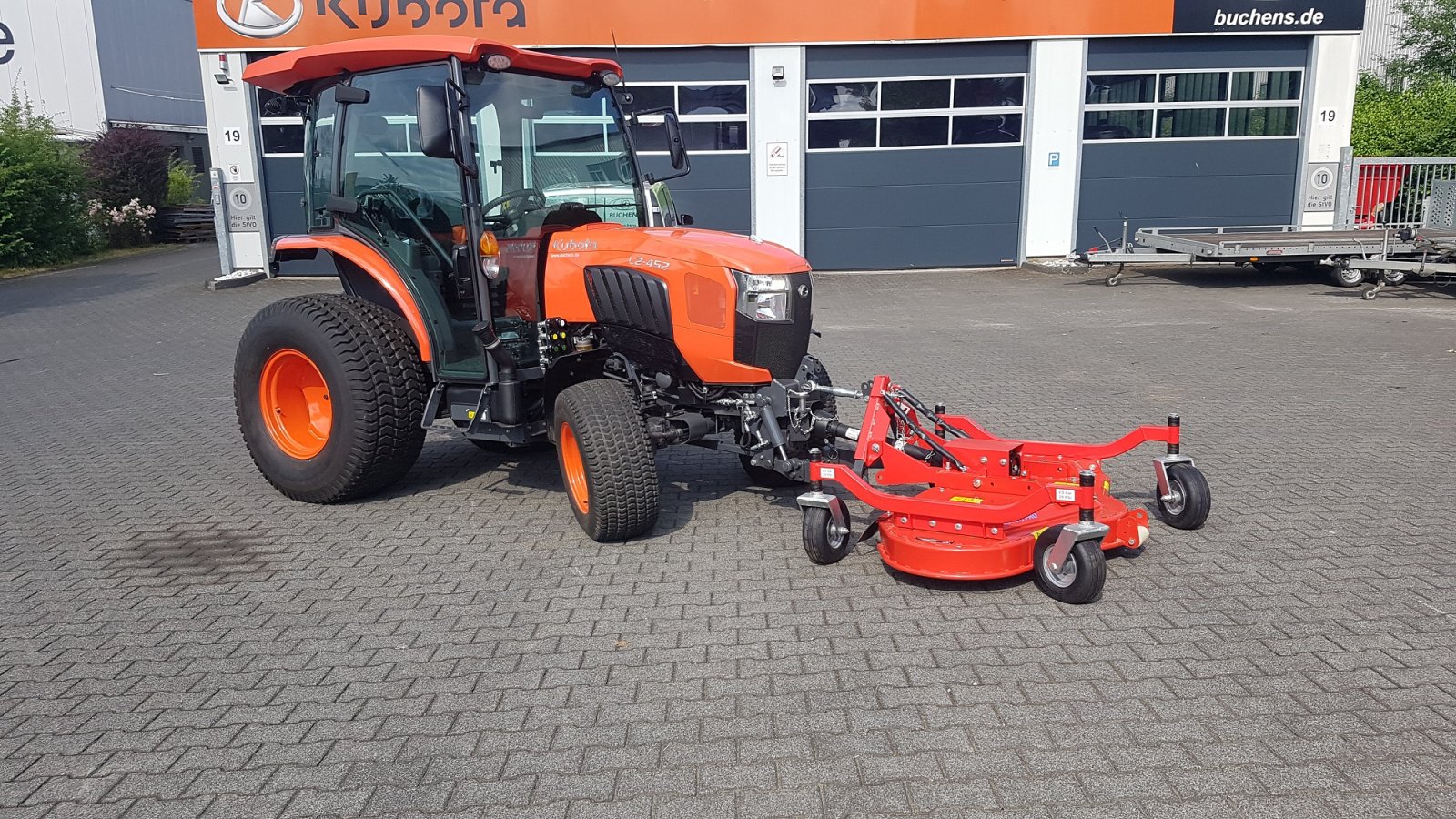 Kommunaltraktor del tipo Kubota L2-452 CAB ab 0,99%, Neumaschine en Olpe (Imagen 8)