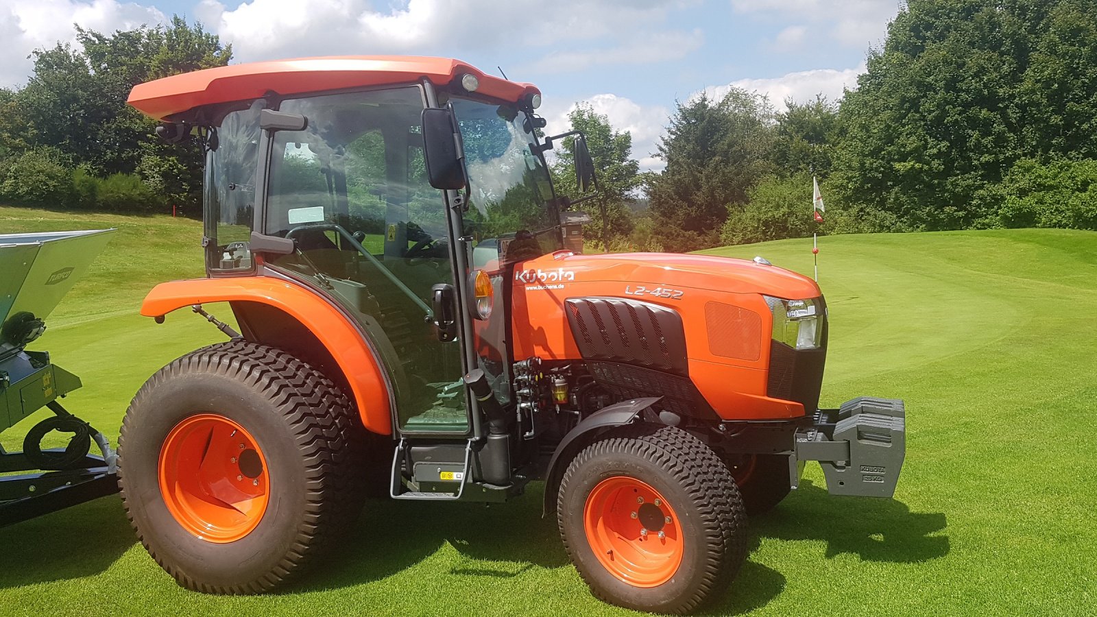 Kommunaltraktor tipa Kubota L2-452 H CAB ab 0,99%, Neumaschine u Olpe (Slika 4)