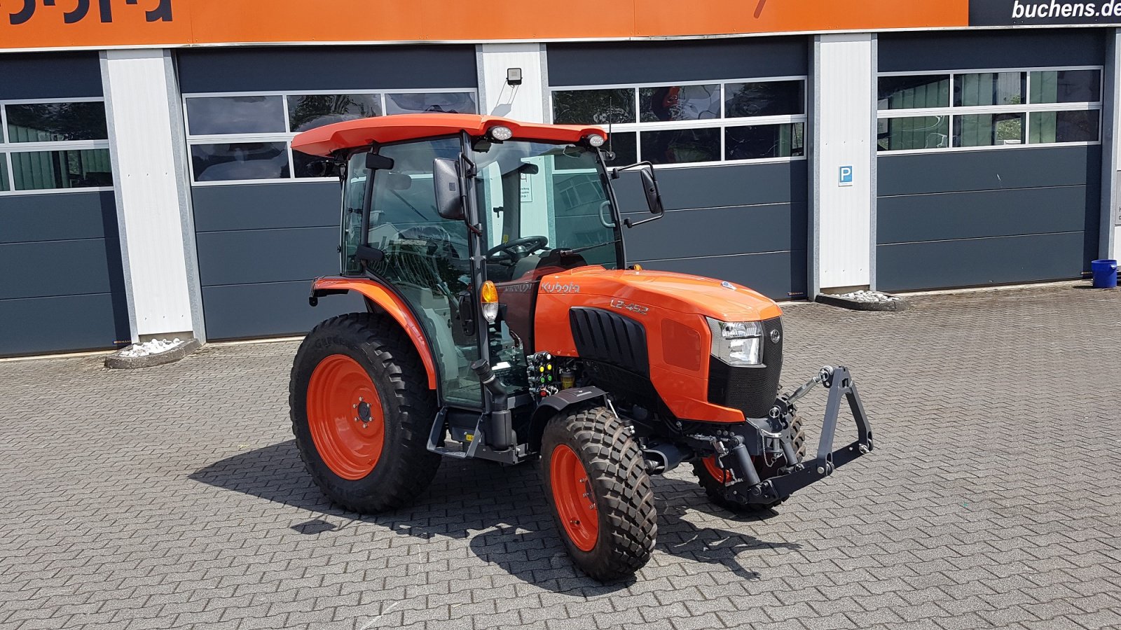 Kommunaltraktor typu Kubota L2-452 H CAB ab 0,99%, Neumaschine v Olpe (Obrázok 9)