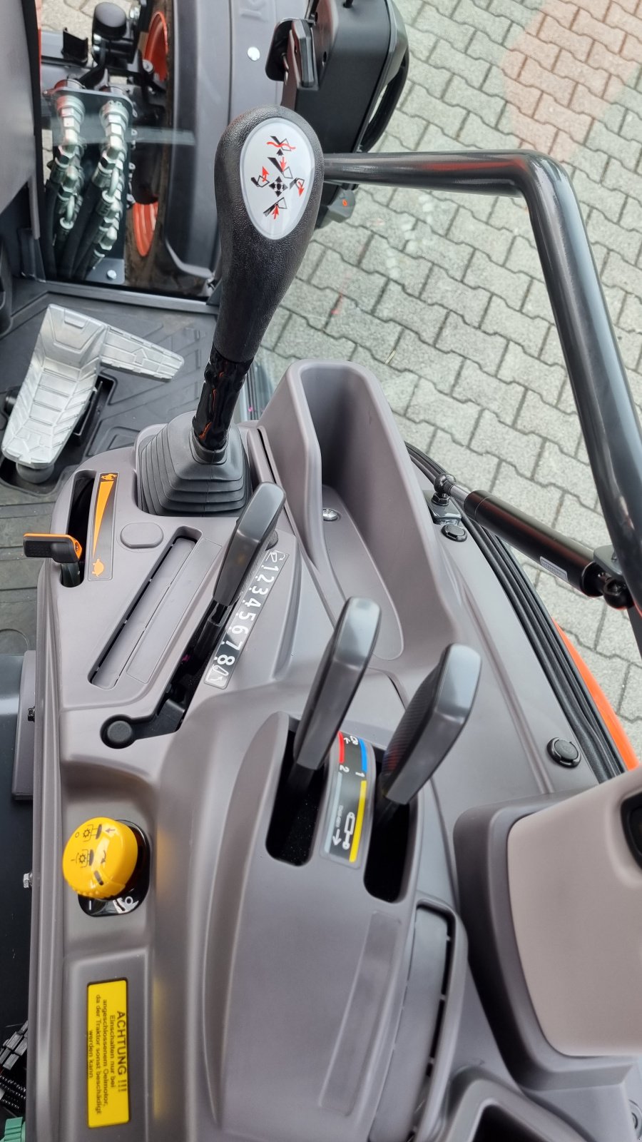 Kommunaltraktor tip Kubota L2-452 H CAB, Neumaschine in Olpe (Poză 11)