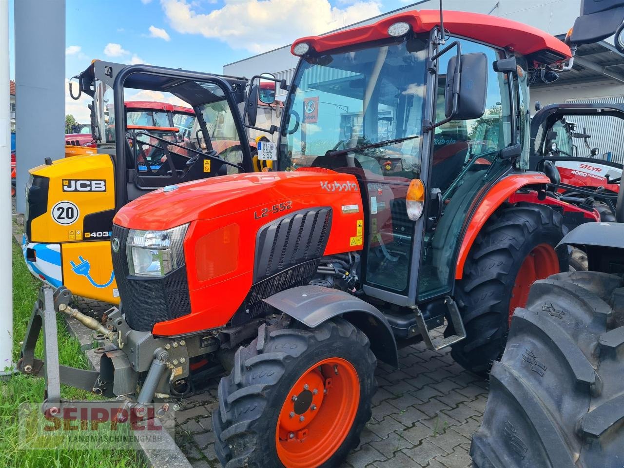 Kommunaltraktor типа Kubota L2-552 DHC EC, Neumaschine в Groß-Umstadt (Фотография 1)