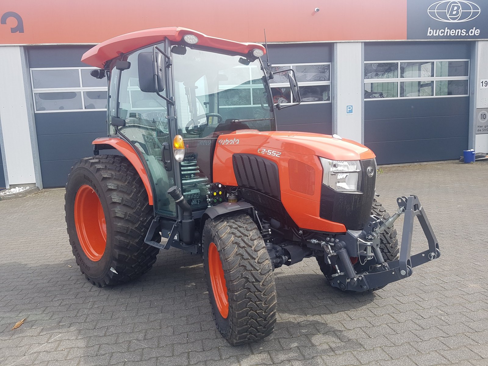 Kommunaltraktor typu Kubota L2-552 H CAB, Neumaschine v Olpe (Obrázok 4)