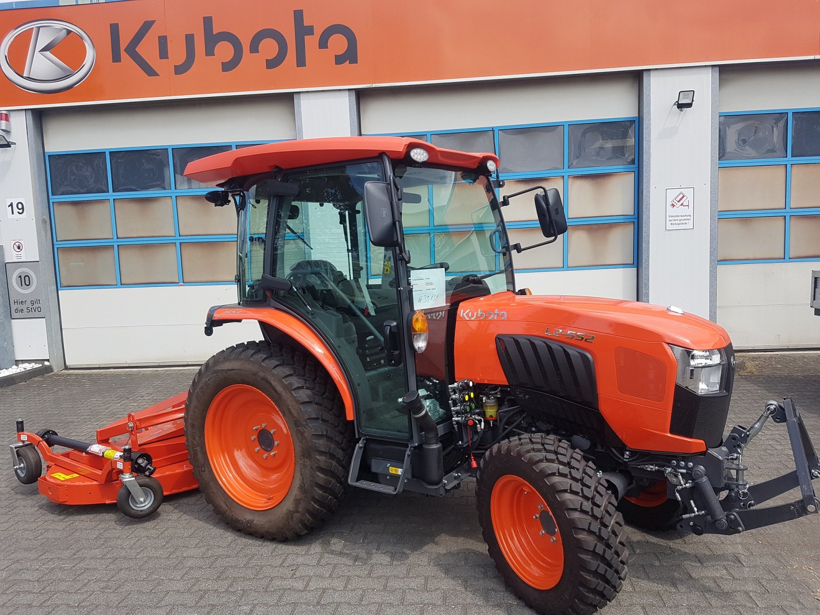 Kommunaltraktor typu Kubota L2-552 H CAB, Neumaschine w Olpe (Zdjęcie 5)