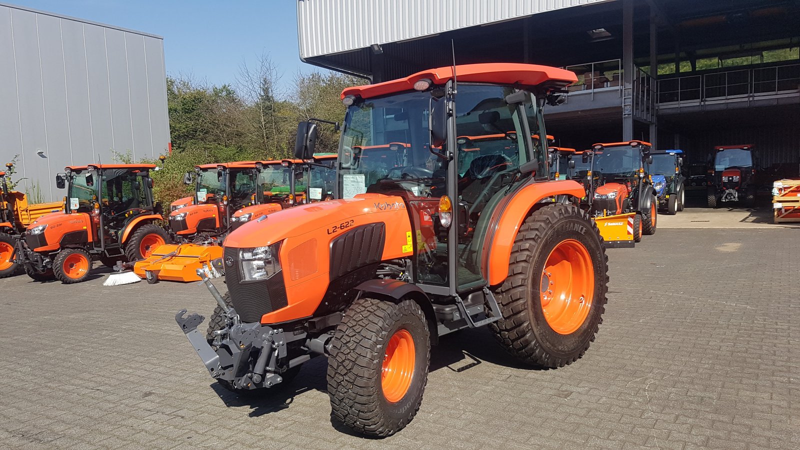 Kommunaltraktor Türe ait Kubota L2-622 H CAB, Neumaschine içinde Olpe (resim 5)