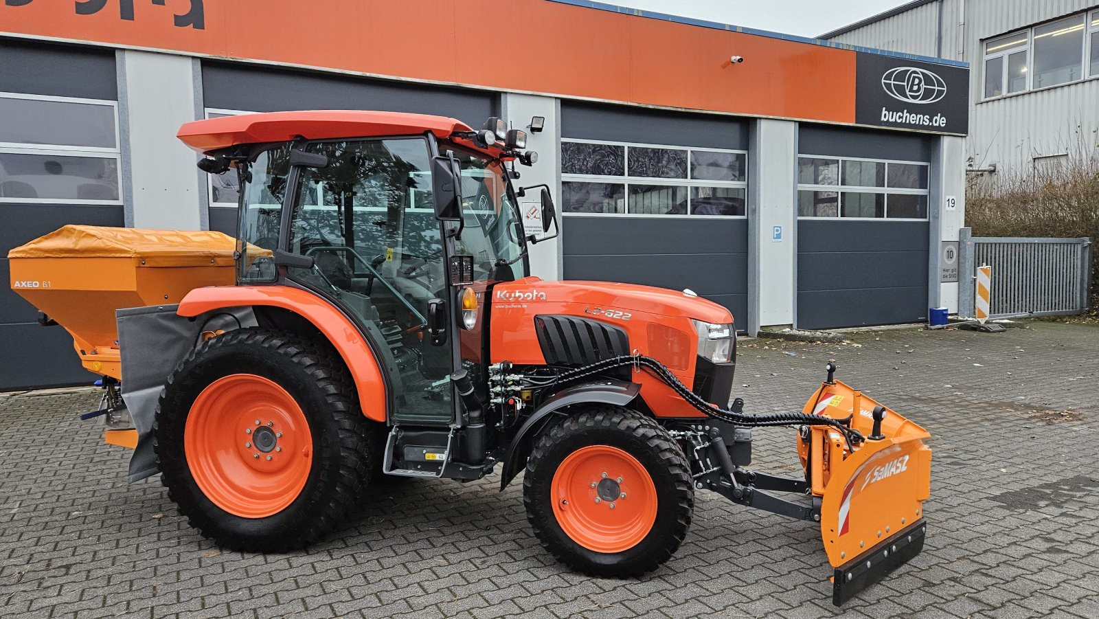 Kommunaltraktor des Typs Kubota L2-622 Winterdienst, Neumaschine in Olpe (Bild 10)