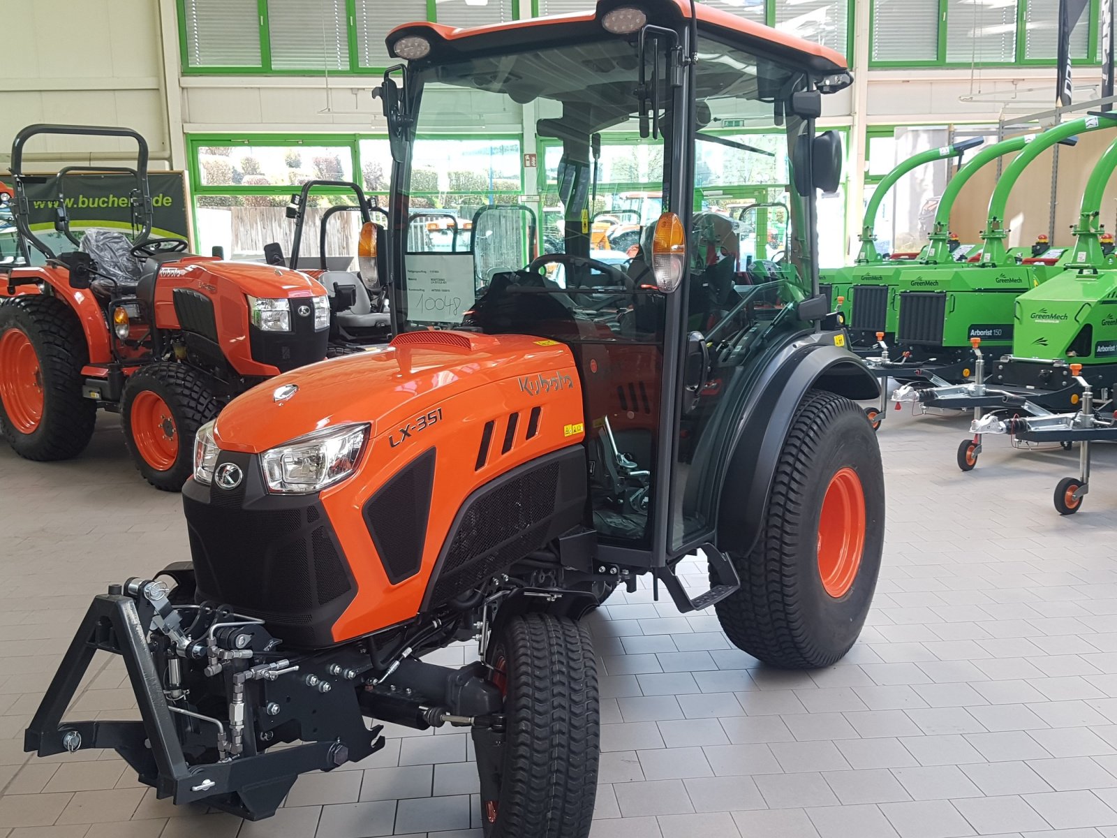 Kommunaltraktor van het type Kubota LX351 CAB, Neumaschine in Olpe (Foto 4)