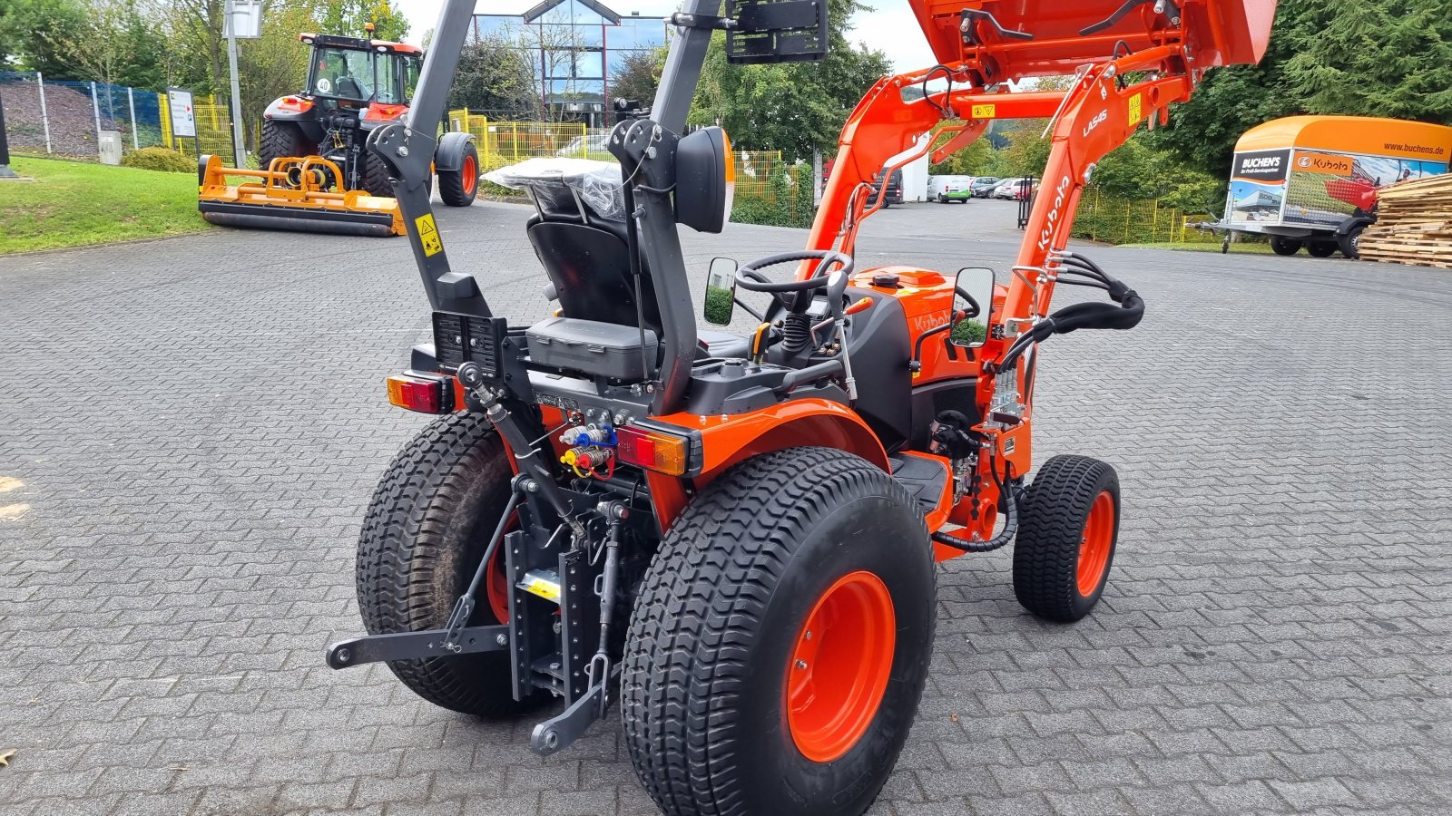 Kommunaltraktor типа Kubota LX351 ROPS incl Frontlader ab 0,99%, Neumaschine в Olpe (Фотография 14)