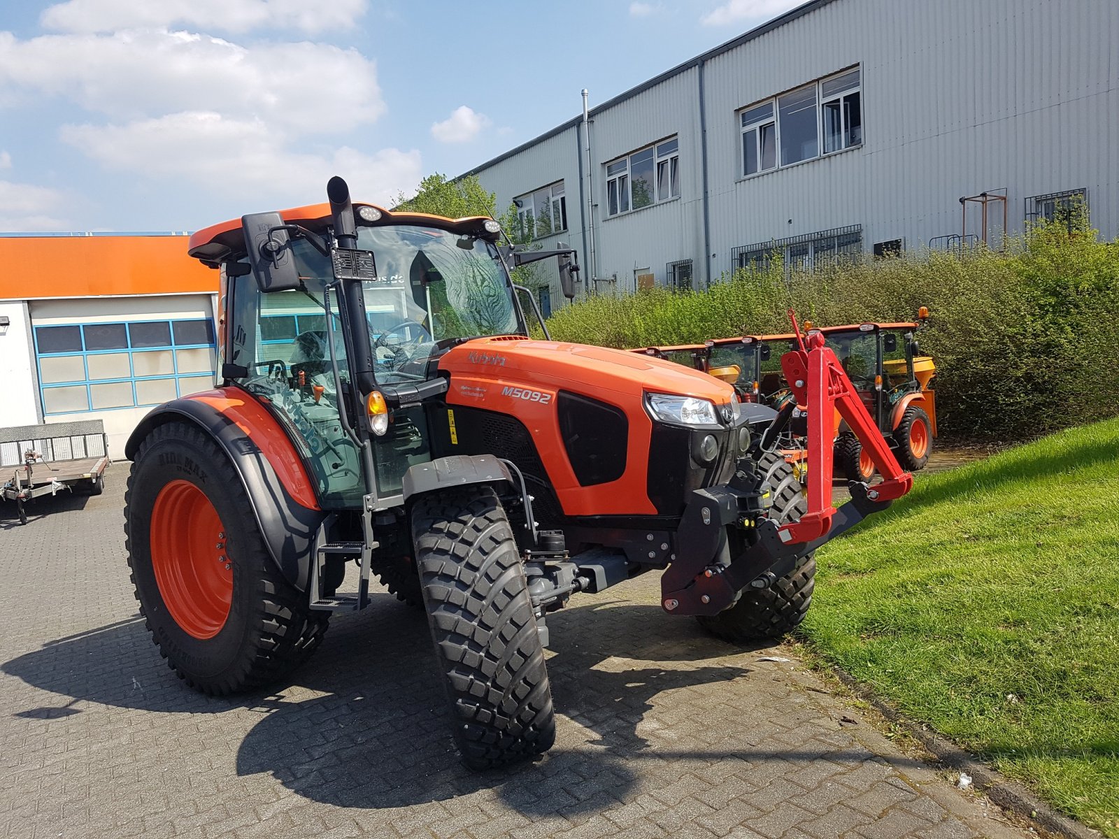 Kommunaltraktor typu Kubota M5-092 CAB, Neumaschine v Olpe (Obrázok 4)