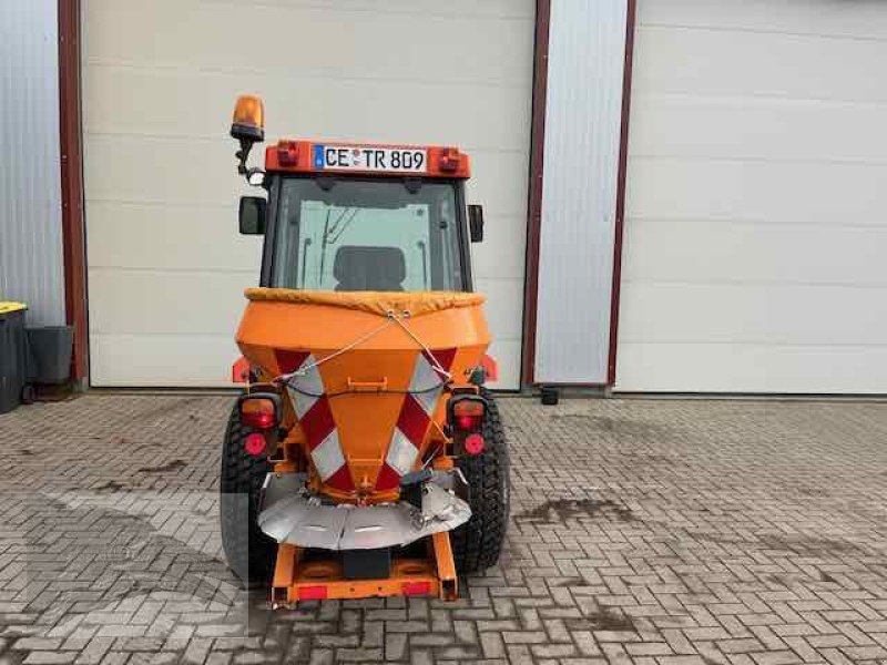 Kommunaltraktor del tipo Kubota STV 32, Gebrauchtmaschine In Hermannsburg (Immagine 3)