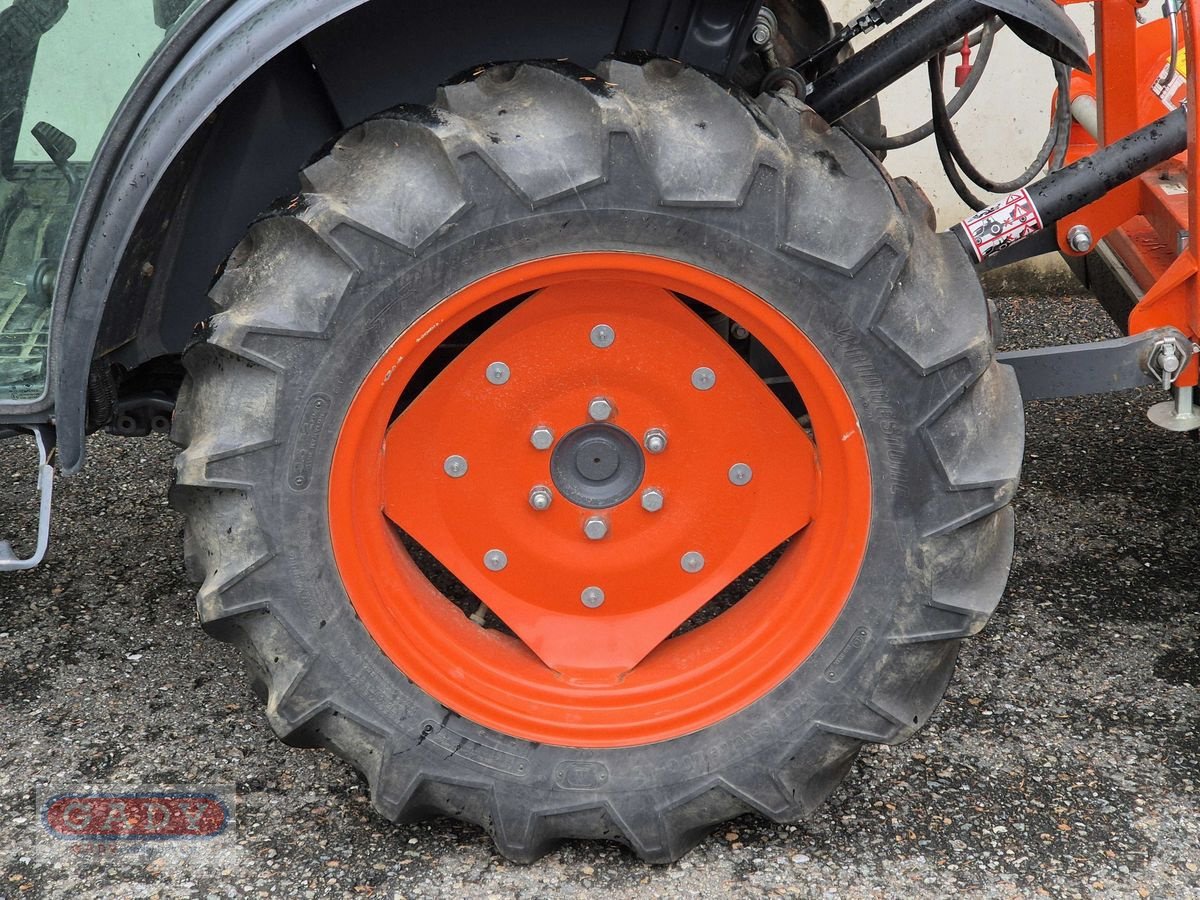 Kommunaltraktor des Typs Kubota STV 40, Gebrauchtmaschine in Lebring (Bild 17)